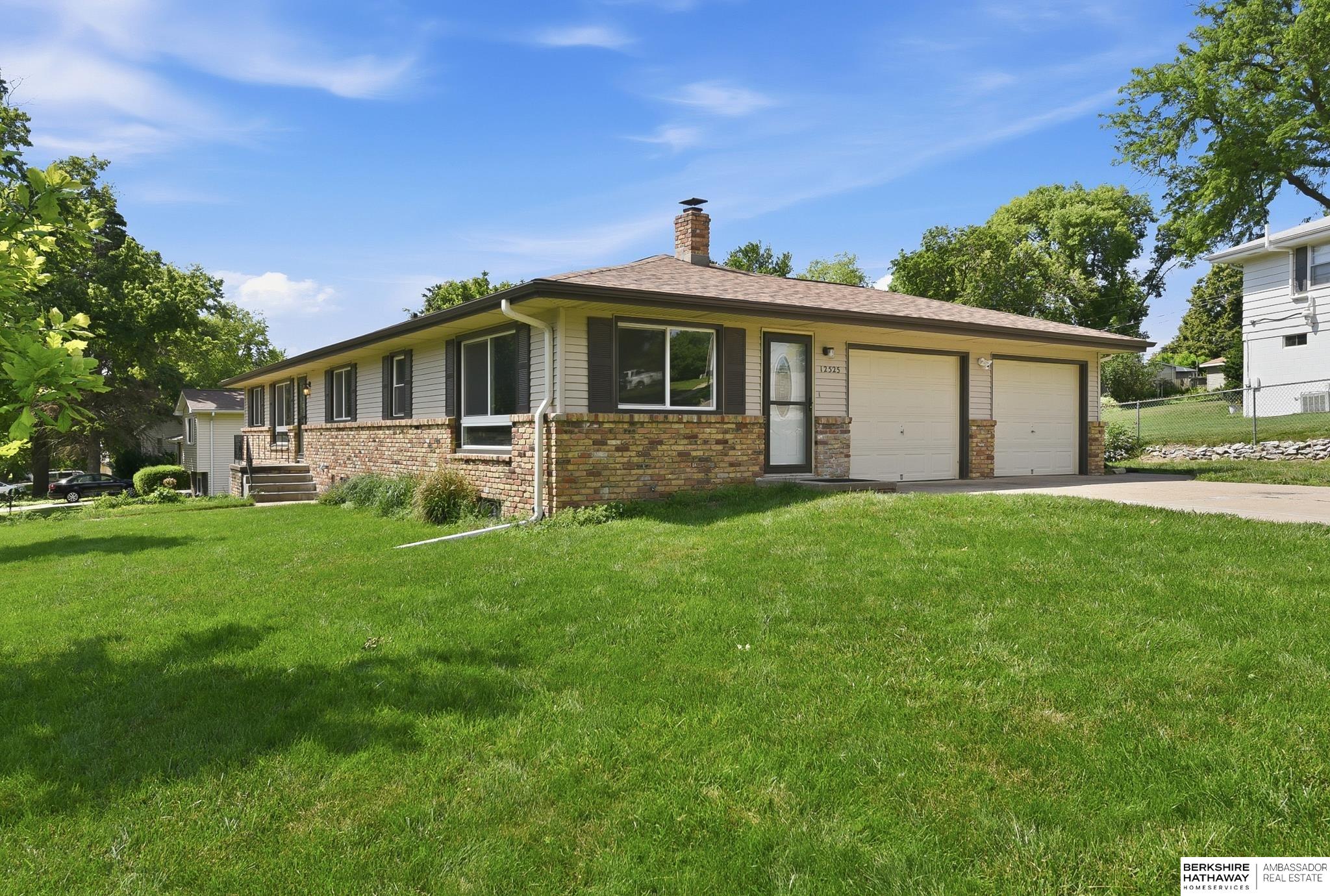 Photo of 12525 Shirley Street Omaha NE 68144