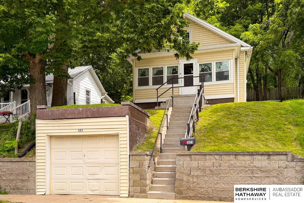 Photo of 323 Benton Street Council Bluffs IA 51503