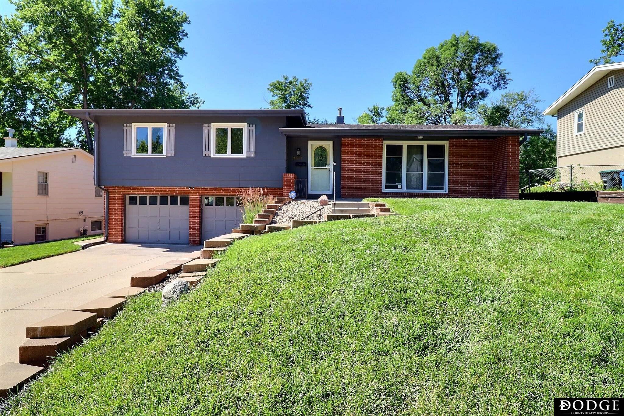 Photo of 9617 Ruggles Street Omaha NE 68134