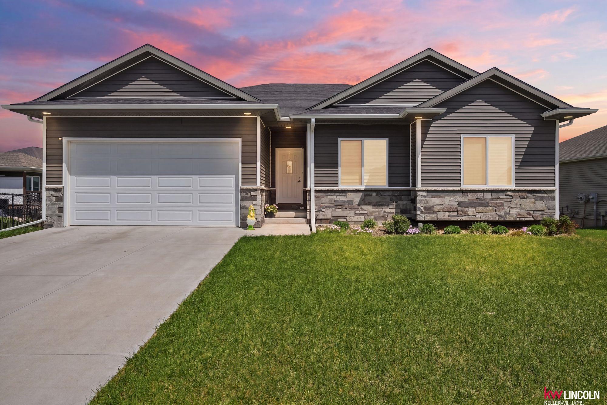 Photo of 7420 N 49 Street Lincoln NE 68514