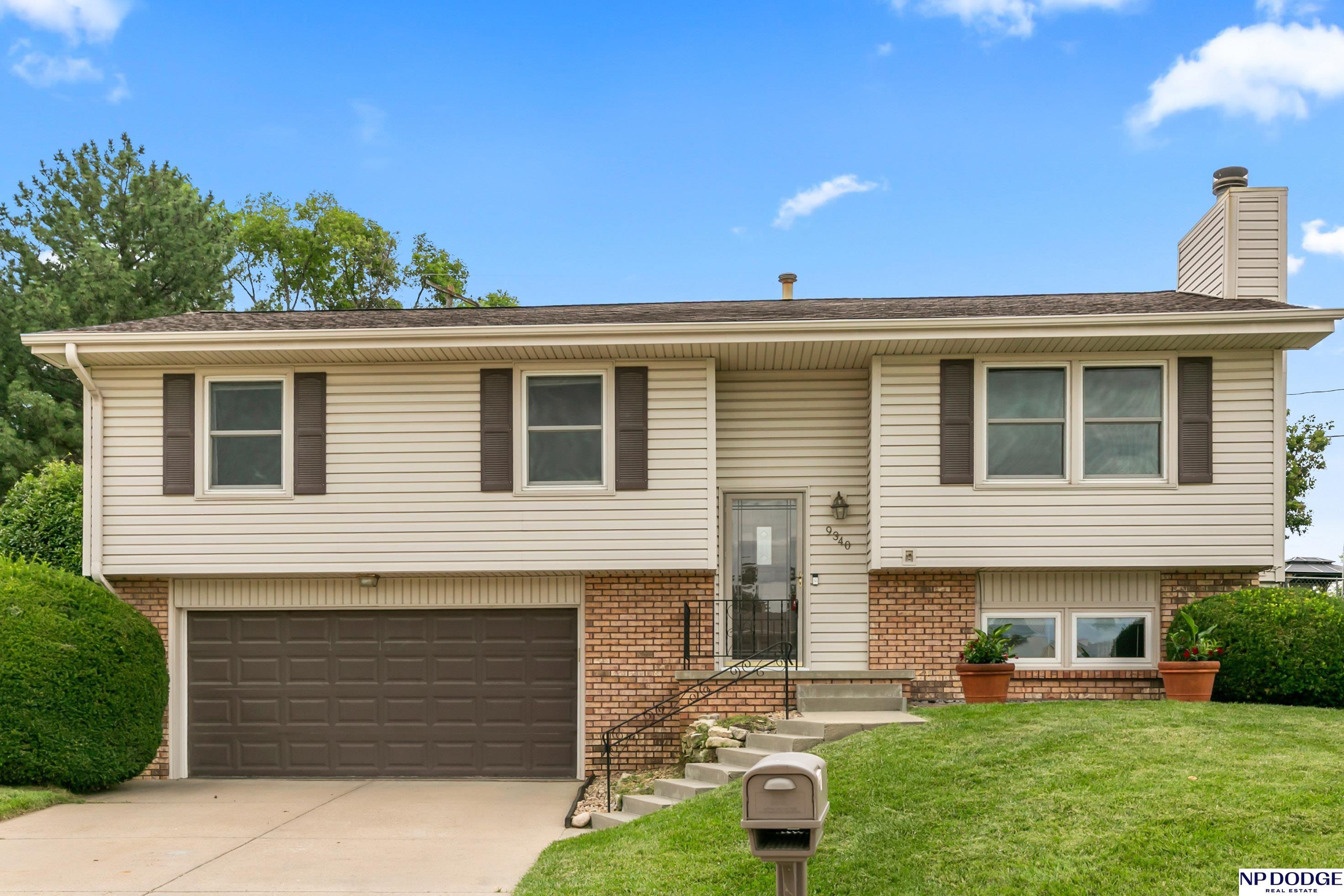 Photo of 9340 Pratt Circle Omaha NE 68134