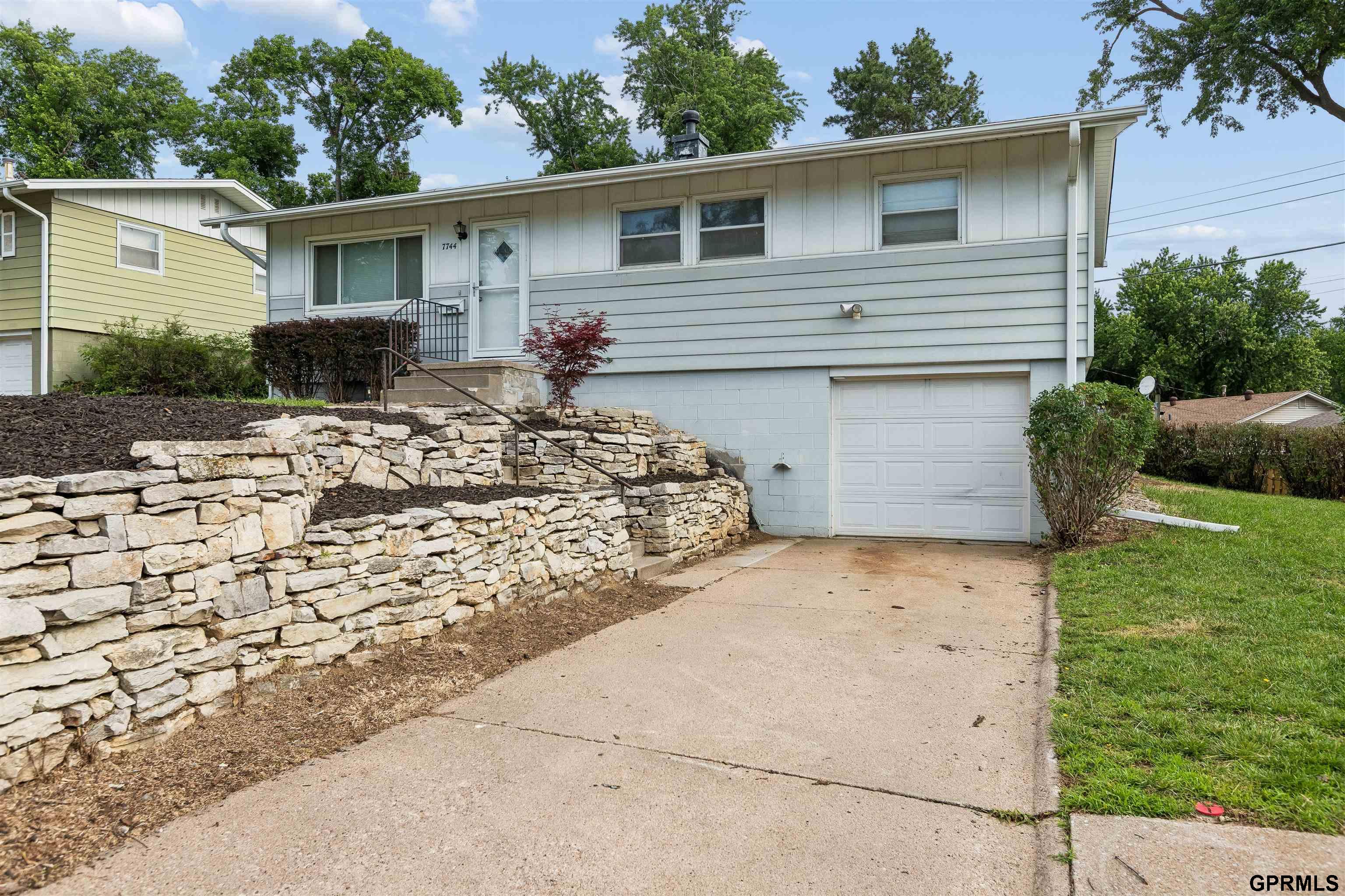 Photo of 7744 Western Avenue Omaha NE 68114