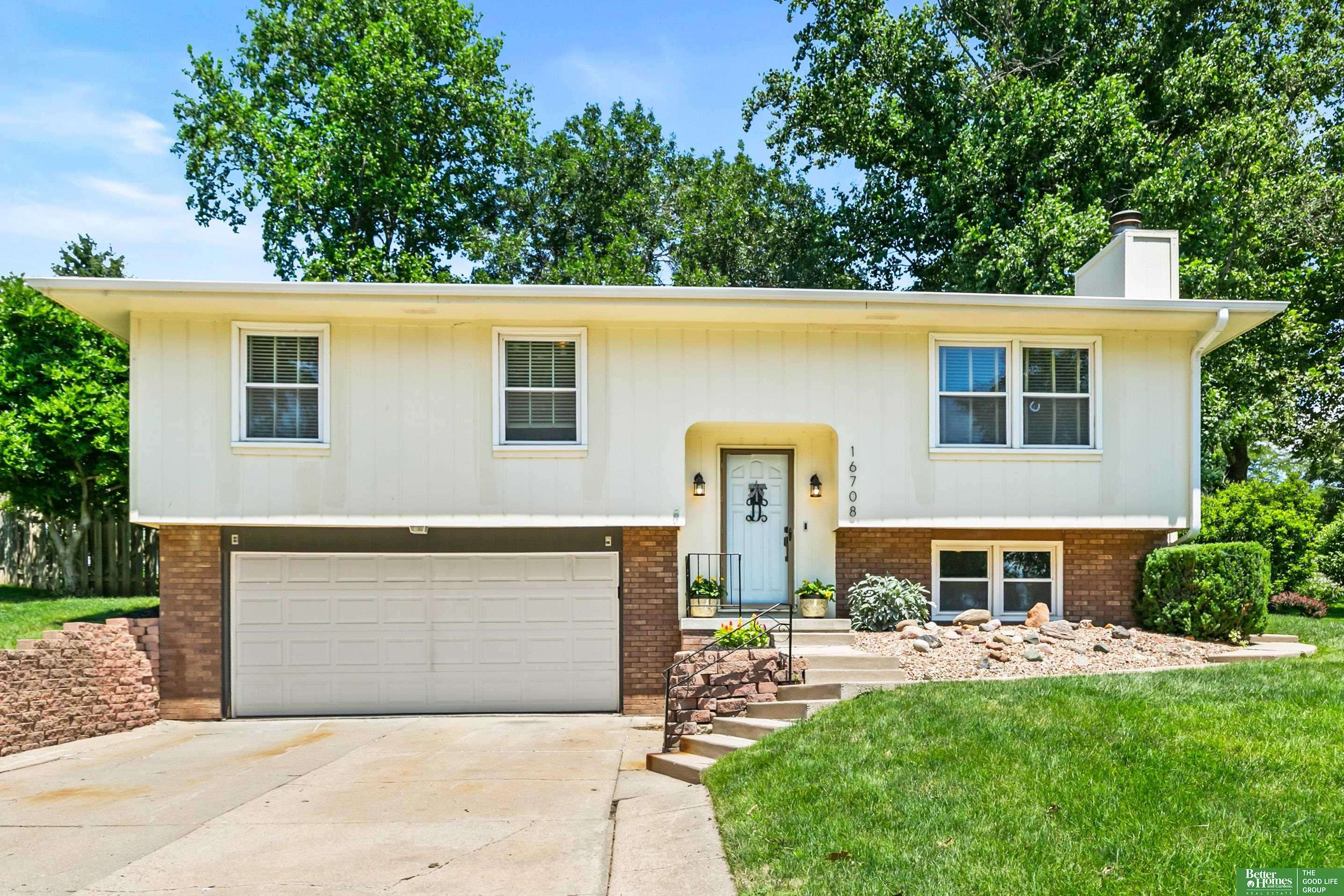 Photo of 16708 William Street Omaha NE 68130