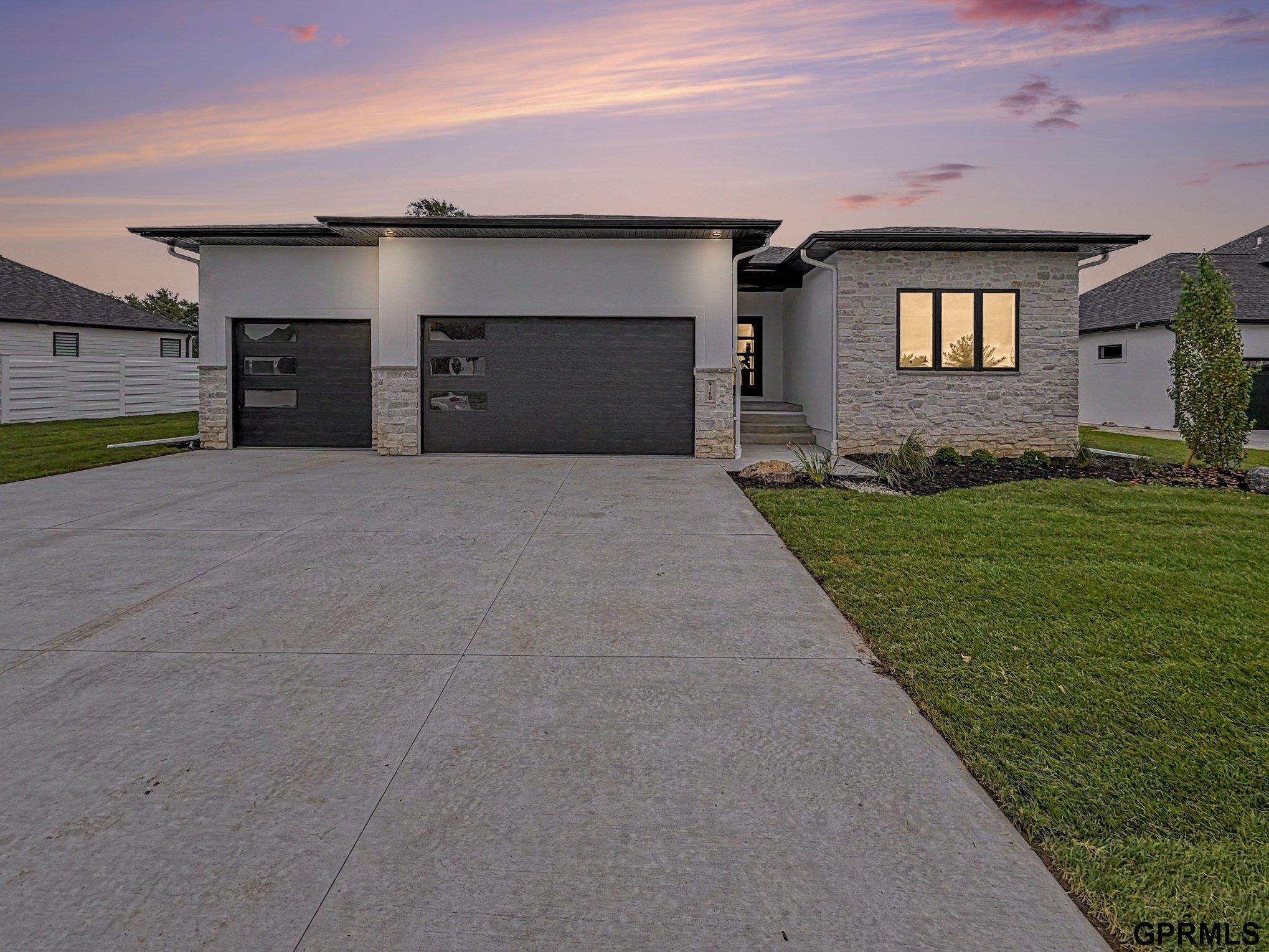 Photo of 9160 Hillcrest Trail Lincoln NE 68510