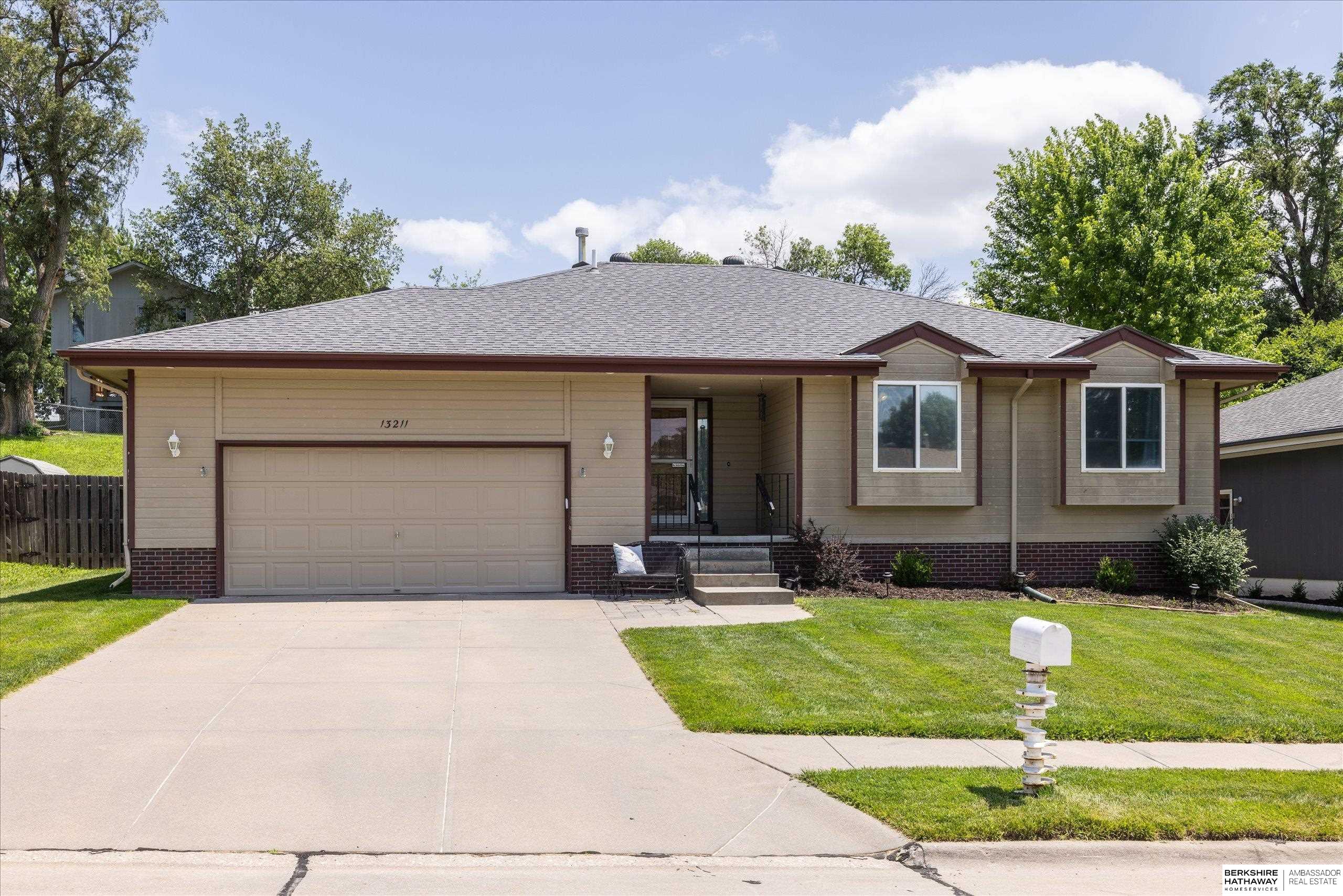 Photo of 13211 S 35th Avenue Bellevue NE 68123