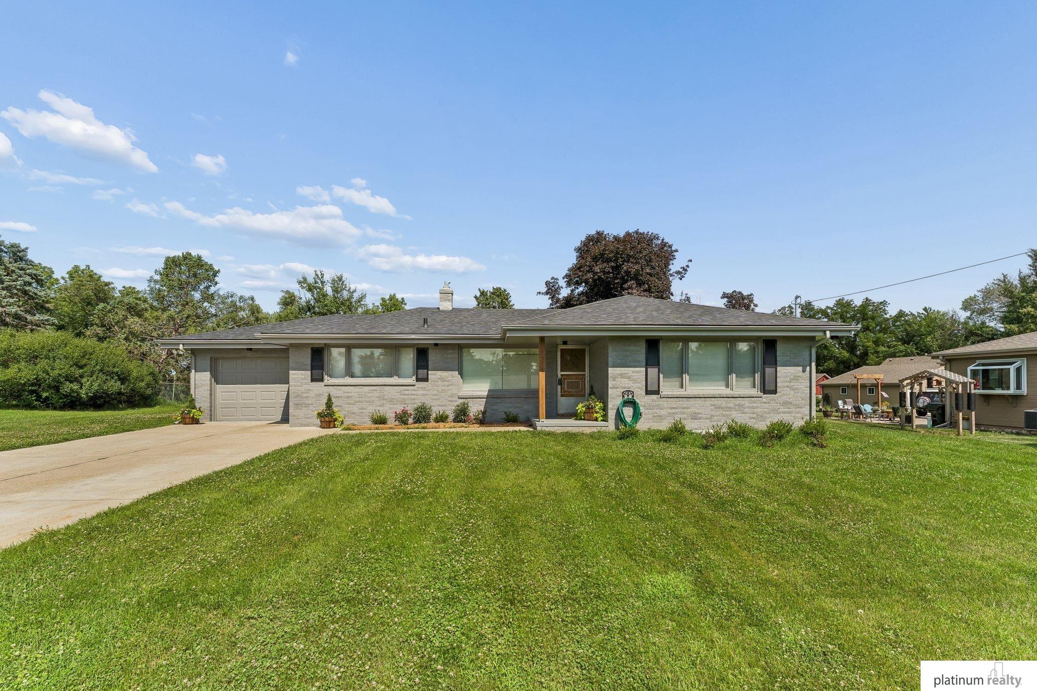 Photo of 11521 N post Road Omaha NE 68112
