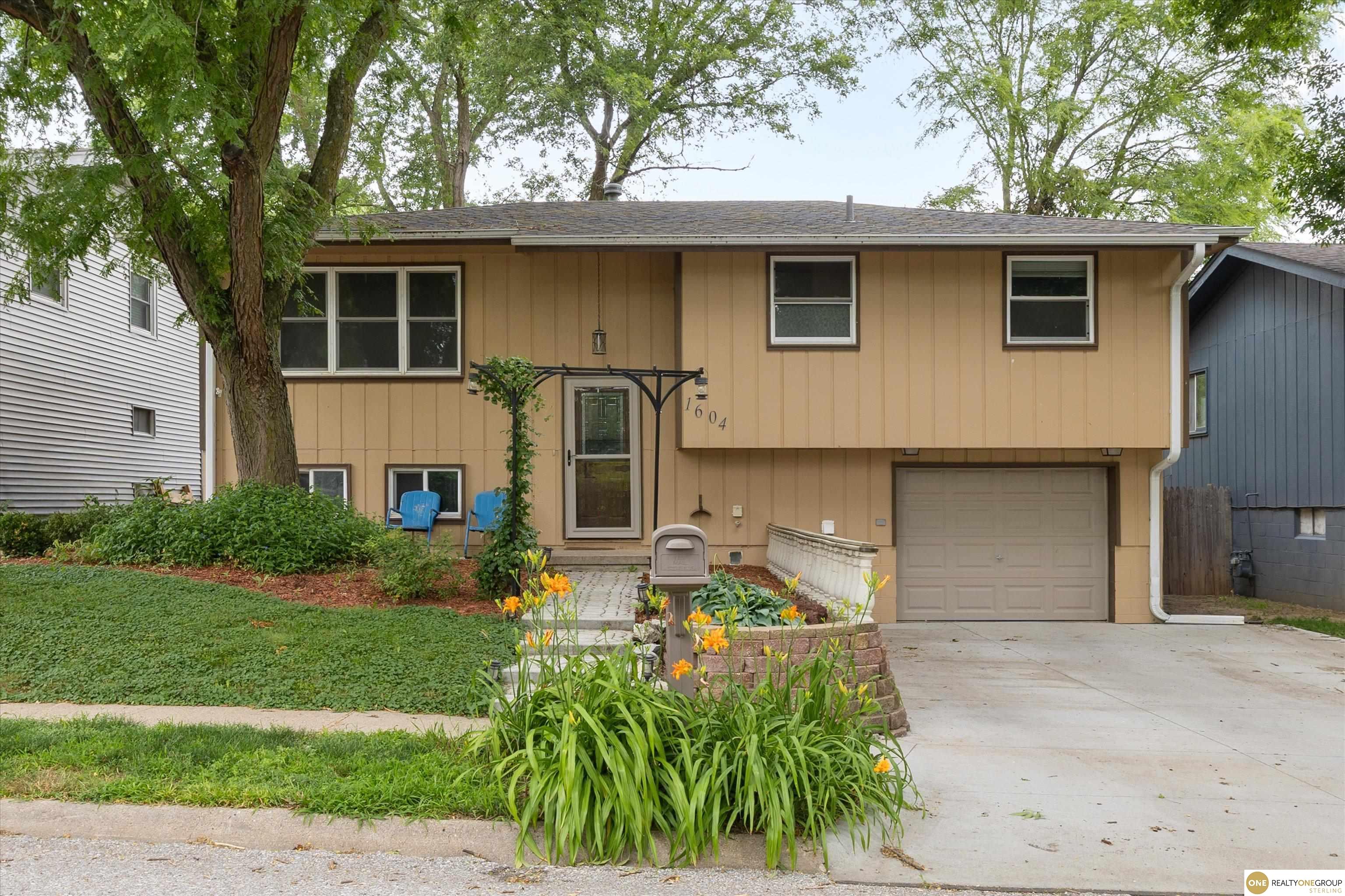 Photo of 1604 Lincoln Avenue Plattsmouth NE 68048