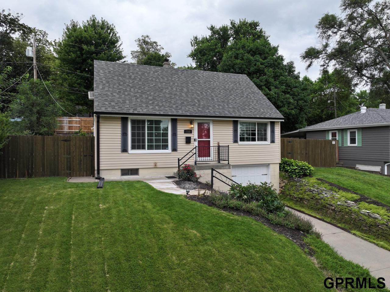Photo of 715 S 68th Avenue Omaha NE 68106