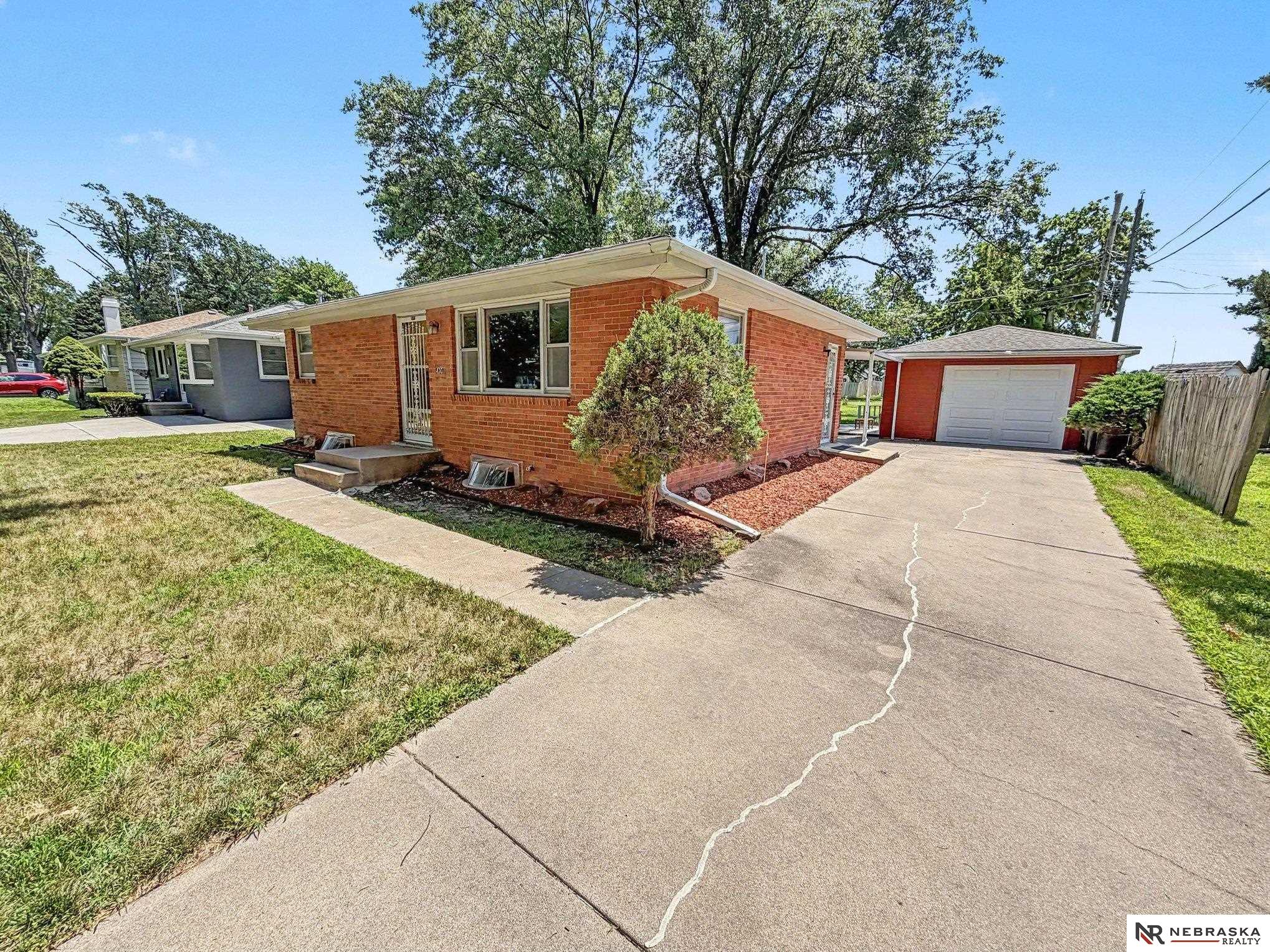 Photo of 4301 W Street Lincoln NE 68503