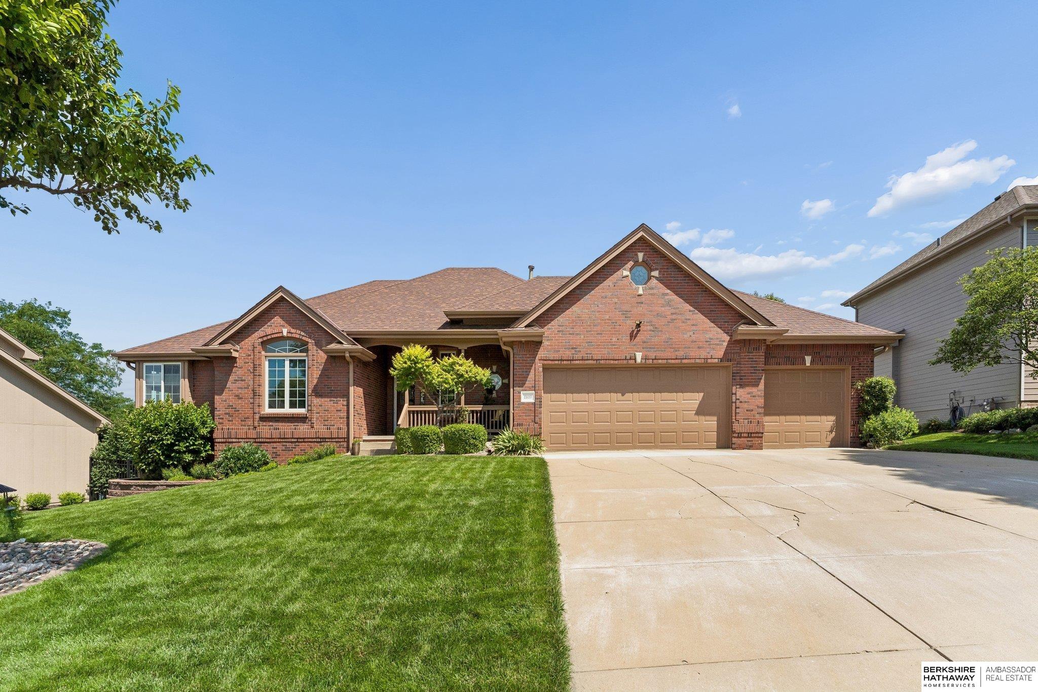 Photo of 15110 Sahler Street Omaha NE 68116