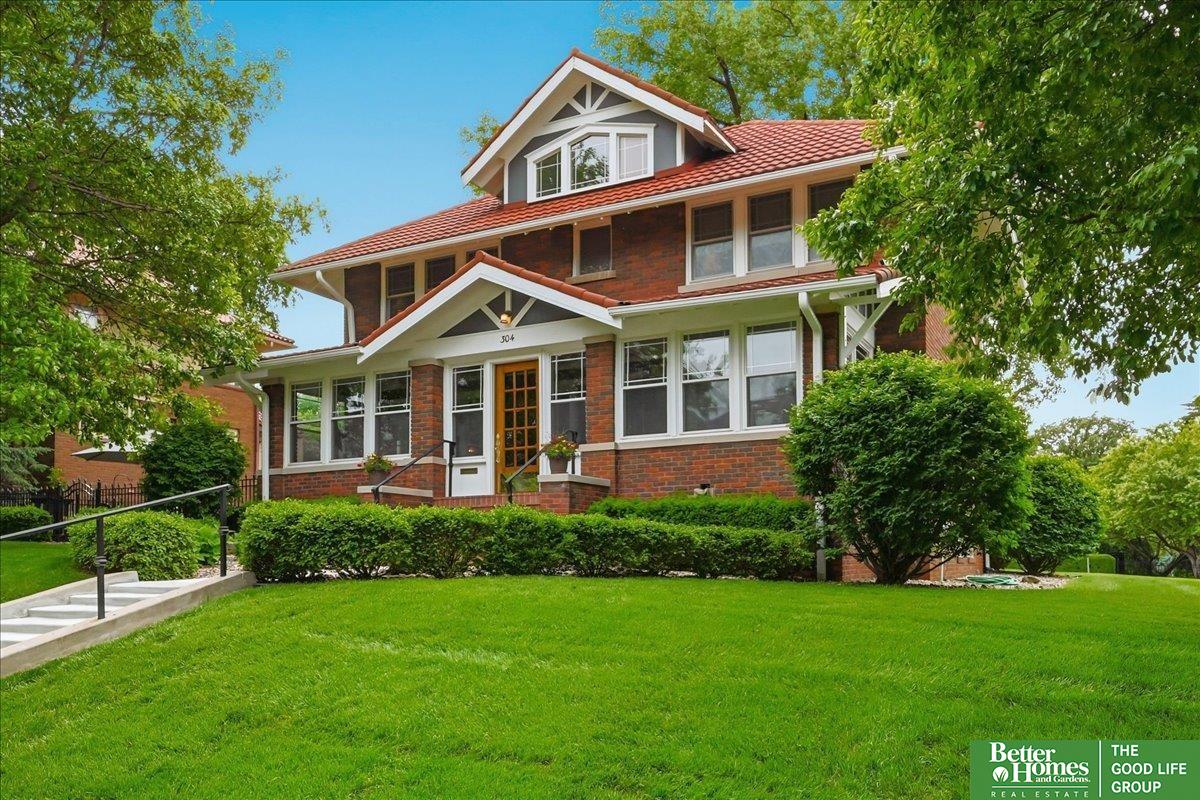 Photo of 304 S 54th Street Omaha NE 68132