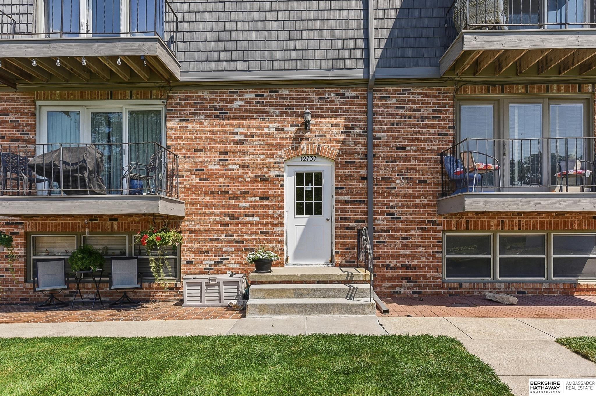 Photo of 12737 Woodcrest Plaza #3-119 Omaha NE 68137
