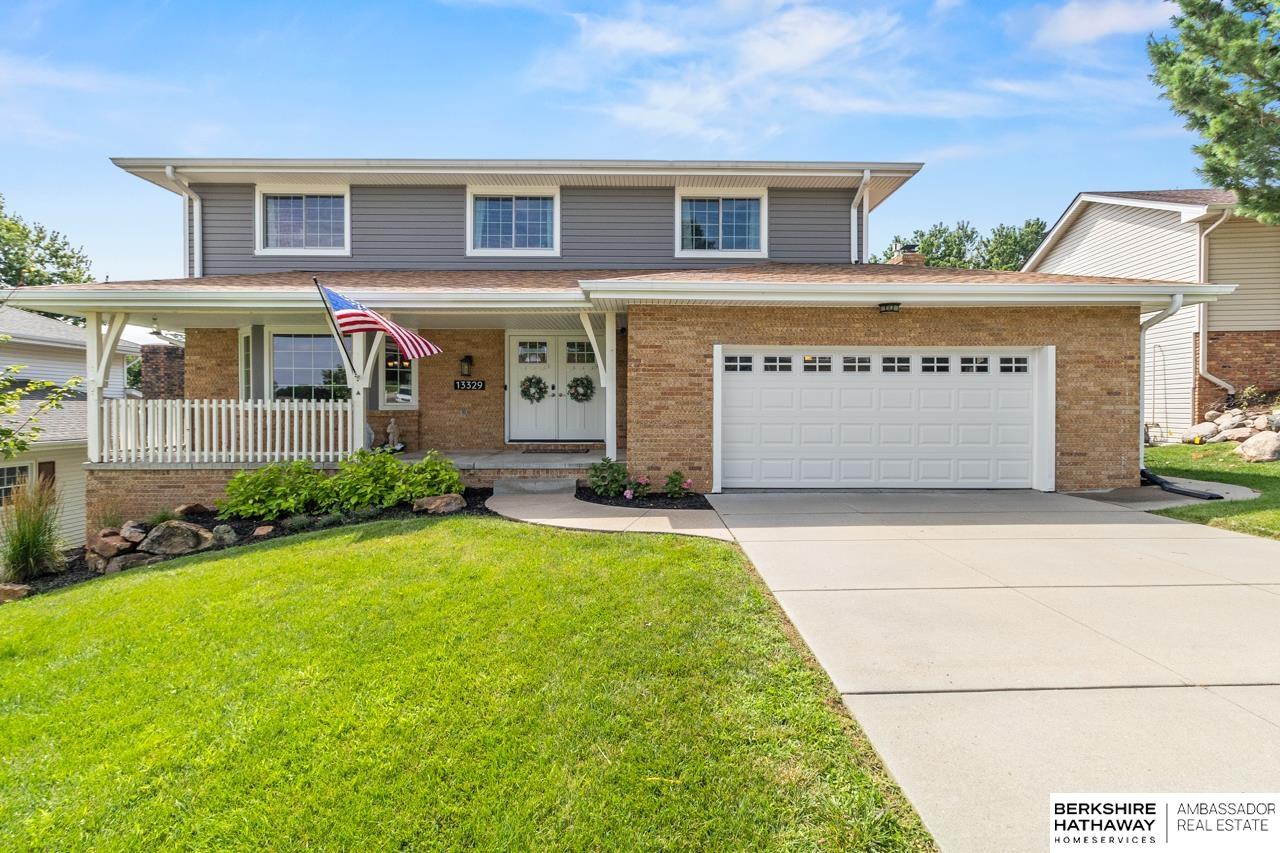 Photo of 13329 Woolworth Avenue Omaha NE 68144