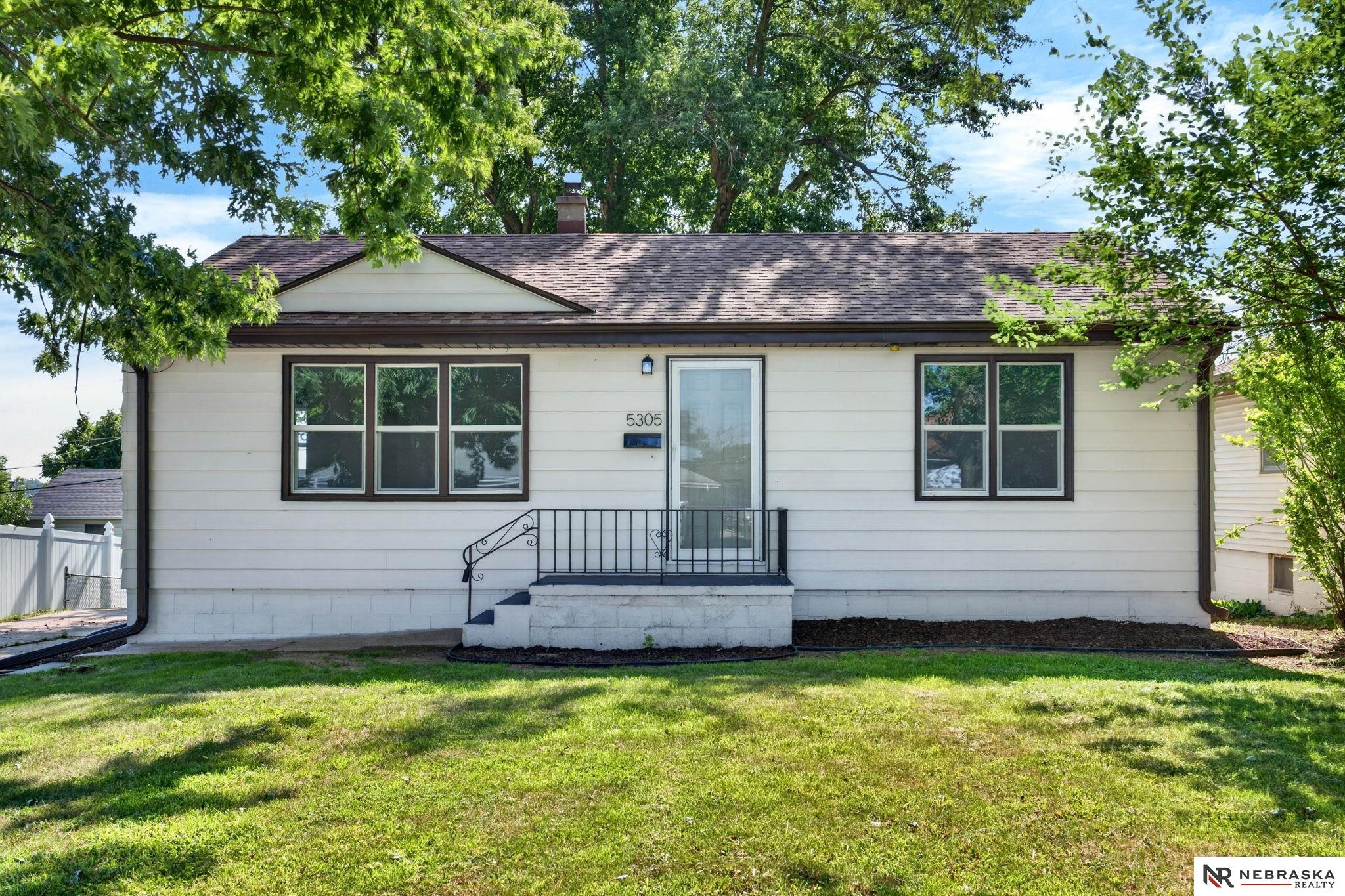 Photo of 5305 N 45th Street Omaha NE 68104
