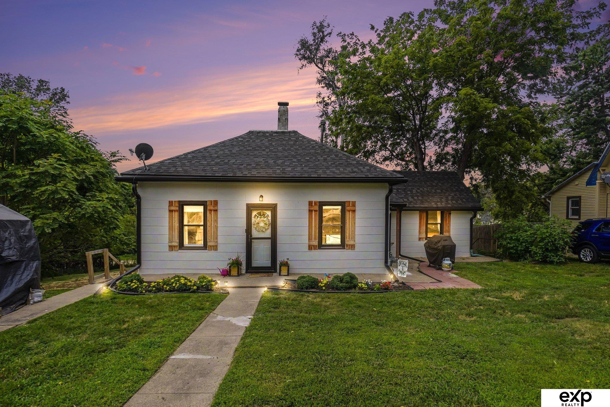 Photo of 730 S 10th Street Plattsmouth NE 68048