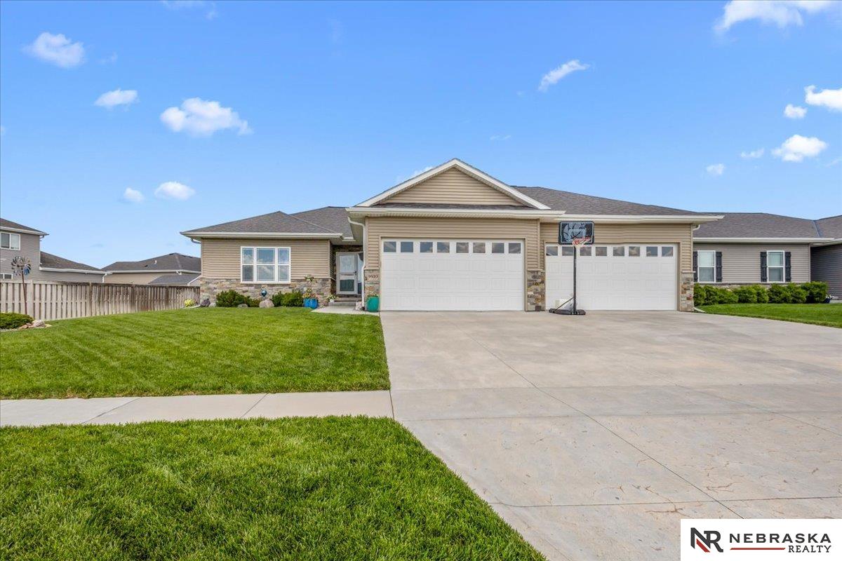 9920 S 73rd Street, Lincoln