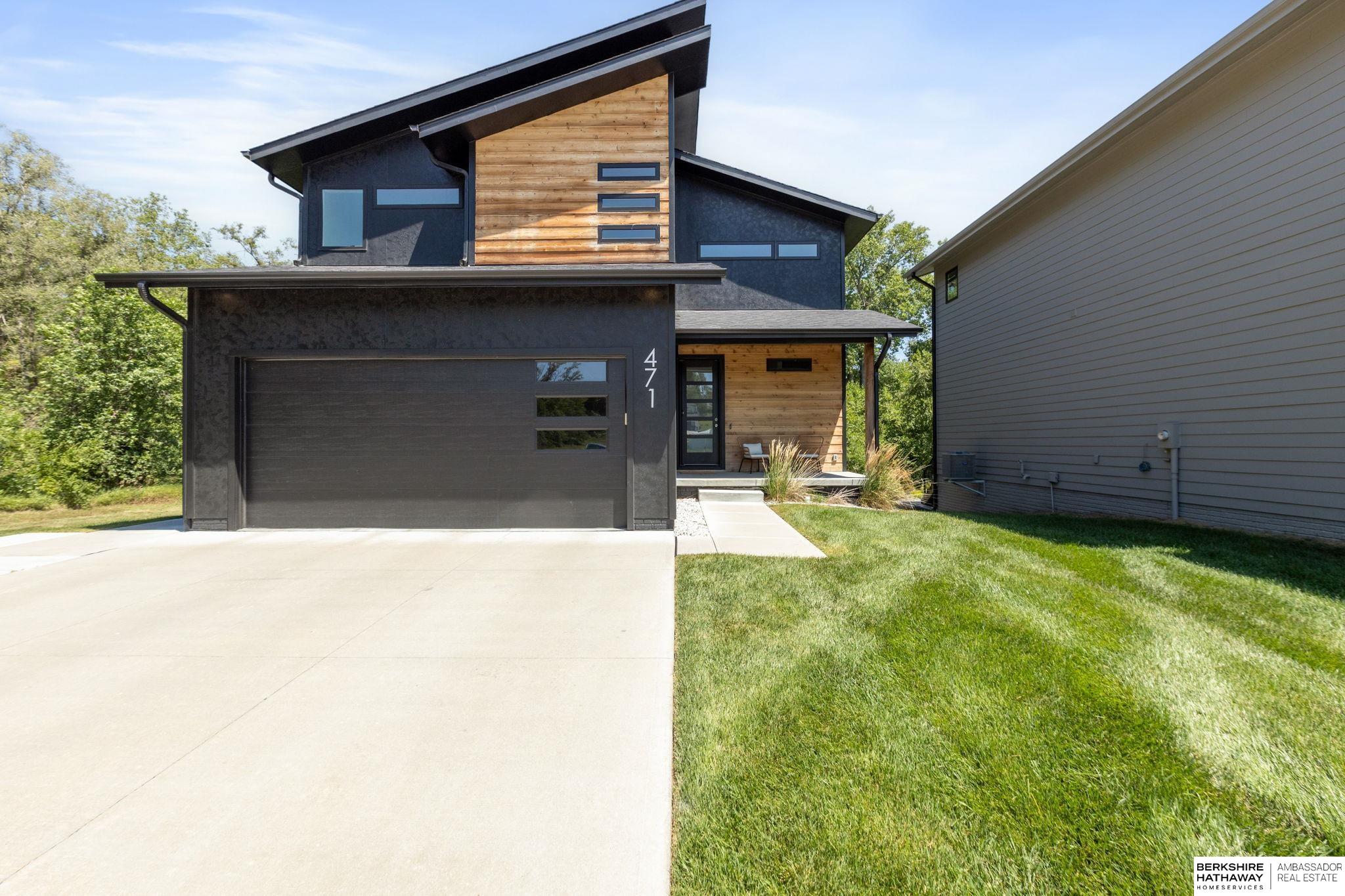 Photo of 471 N Allen Street Bennington NE 68007