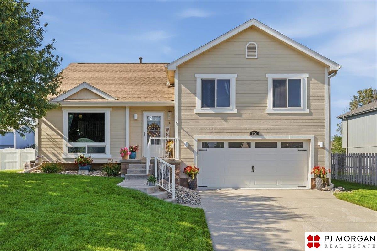 Photo of 822 Clearwater Drive Papillion NE 68046-0000