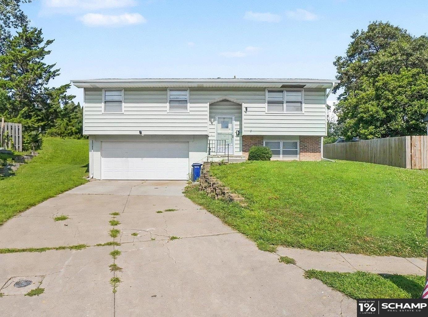Photo of 9518 Sherwood Circle Bellevue NE 68147