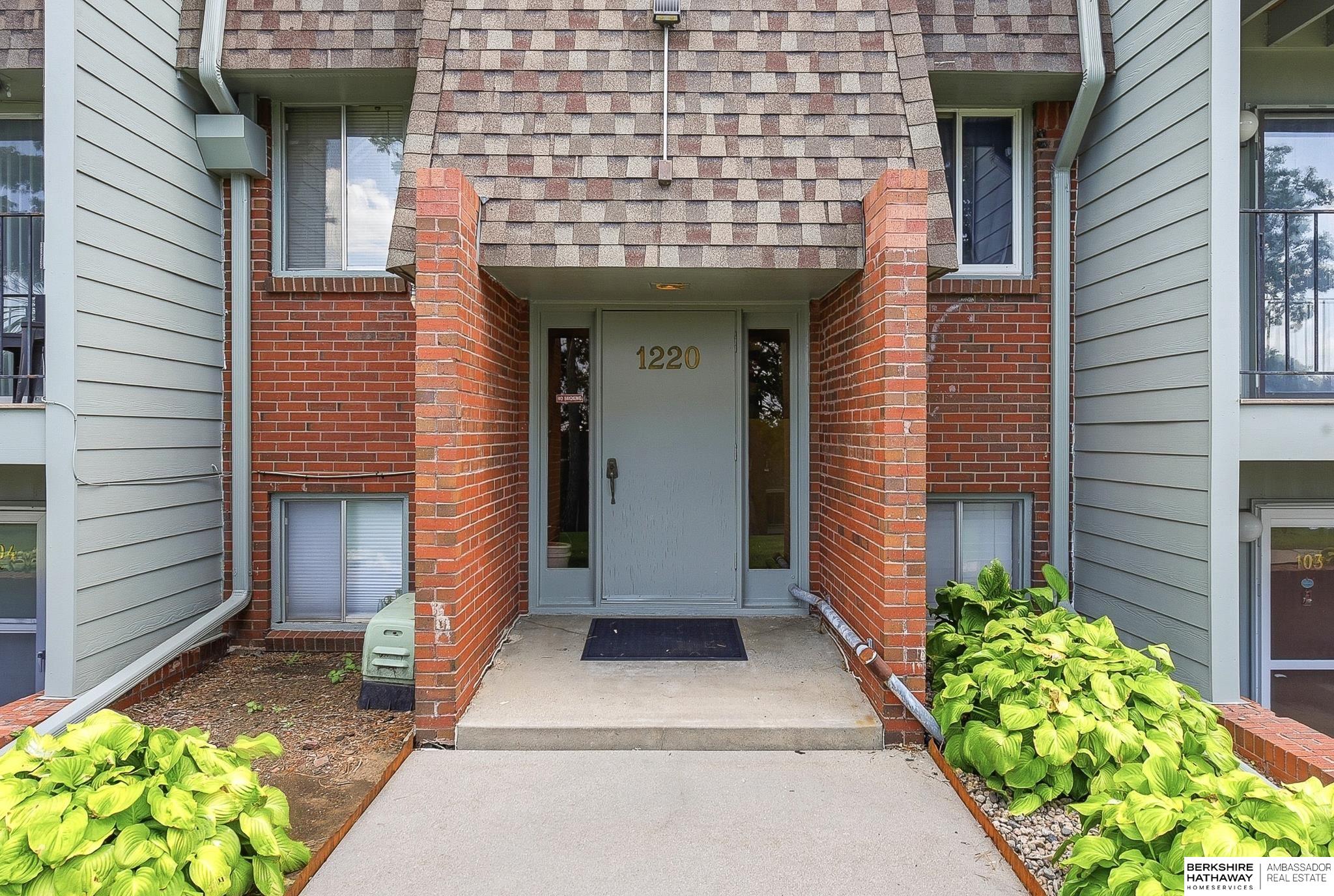Photo of 1220 S 120 Street #301 Omaha NE 68144