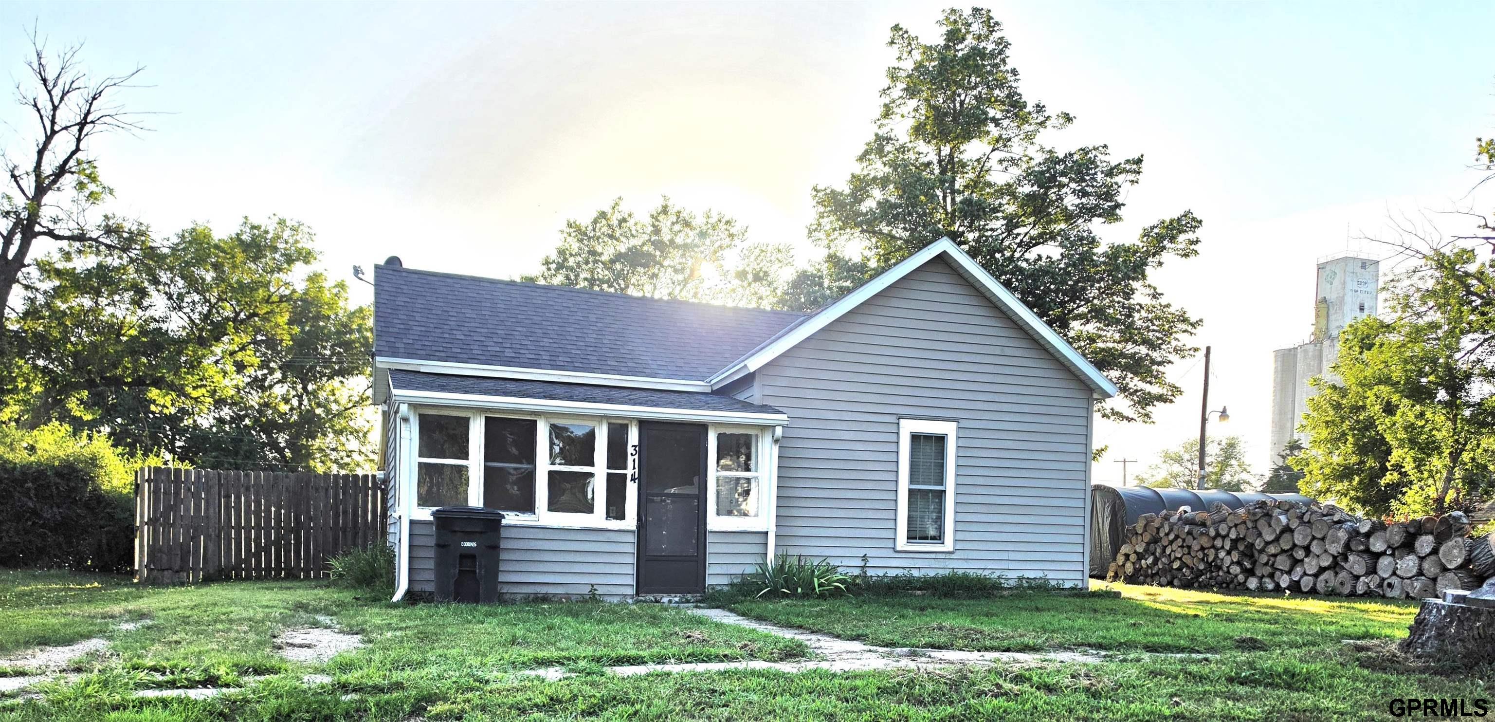 Photo of 314 S Martin Avenue Clay Center NE 68933