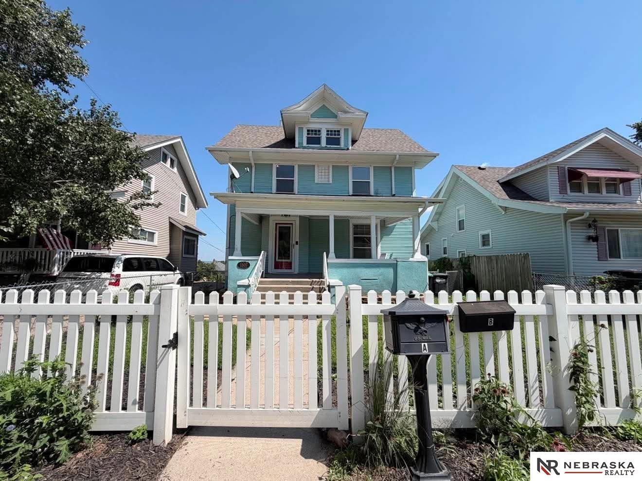 1507 S 25th Avenue, Omaha