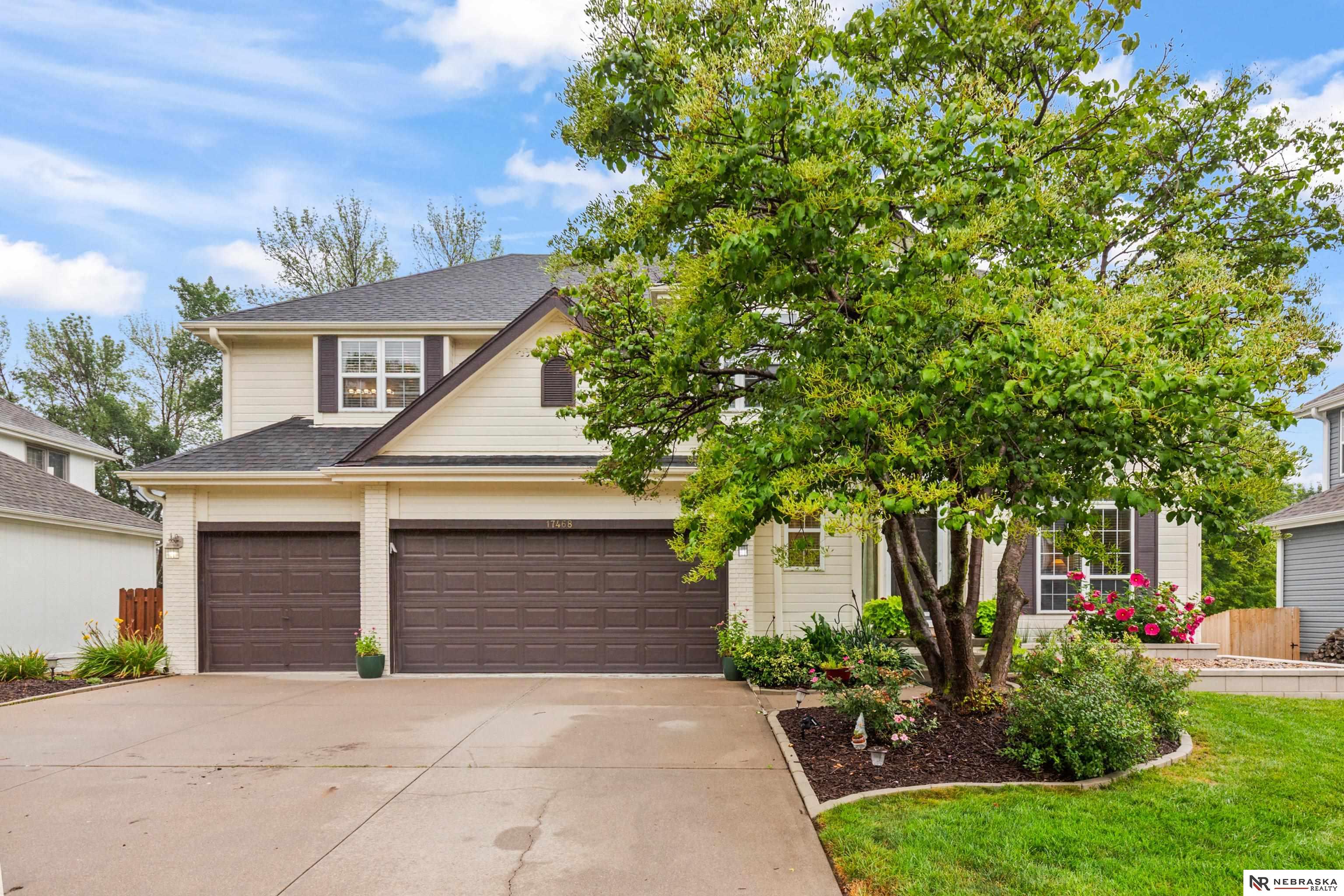 Photo of 17468 Renfro Street Omaha NE 68135-9999