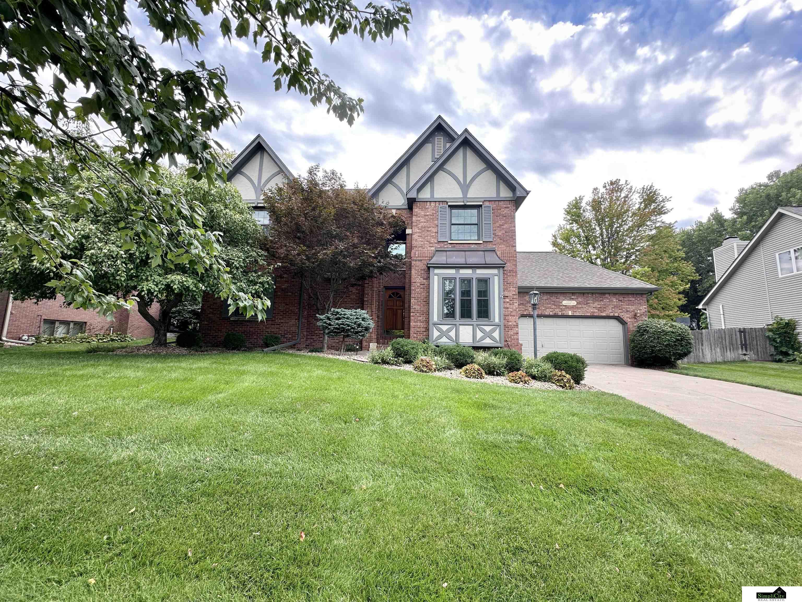 Photo of 5937 Dobsons Court Lincoln NE 68516