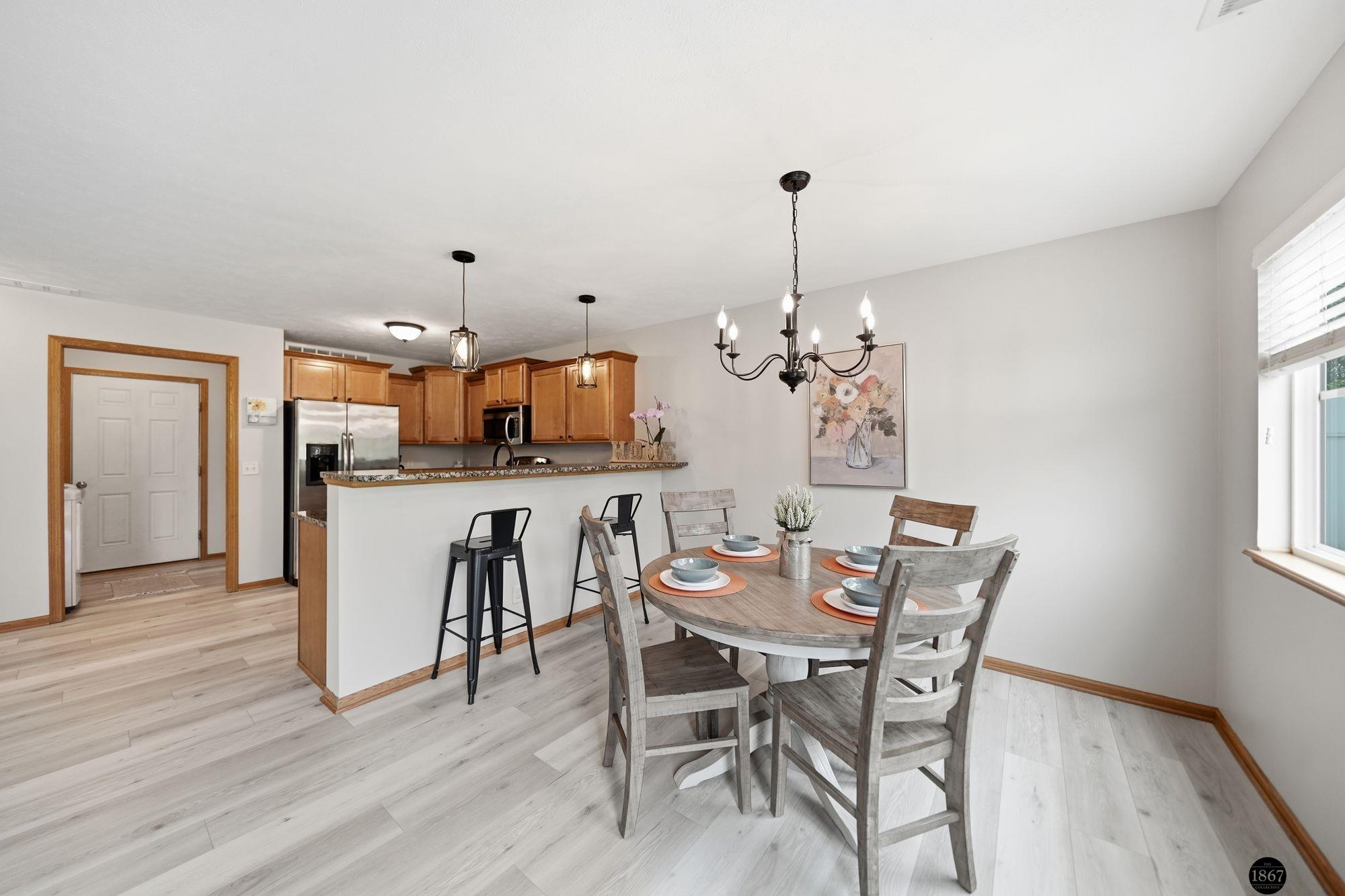 2310 N 91st