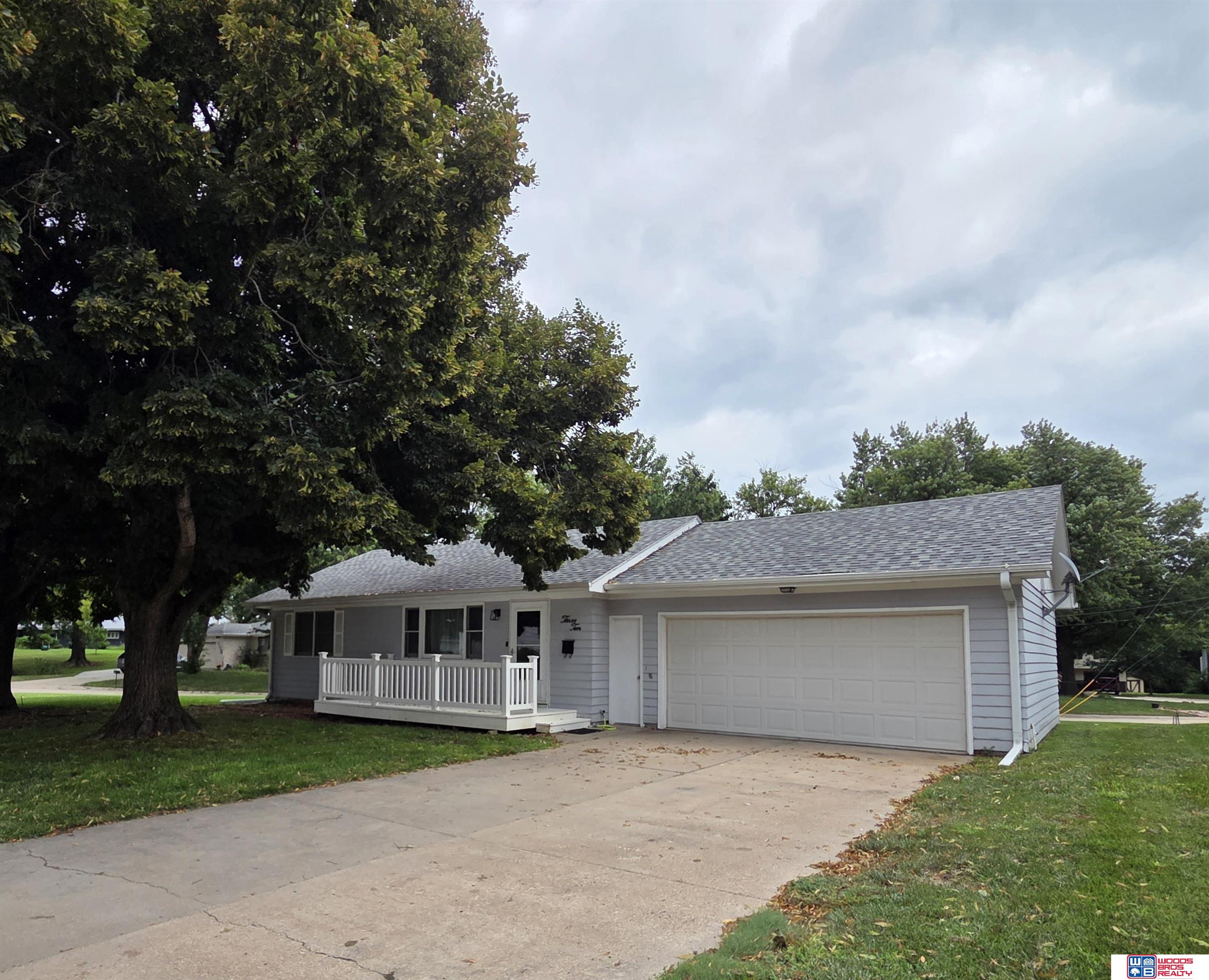 Photo of 310 S 23rd Road Beatrice NE 68310