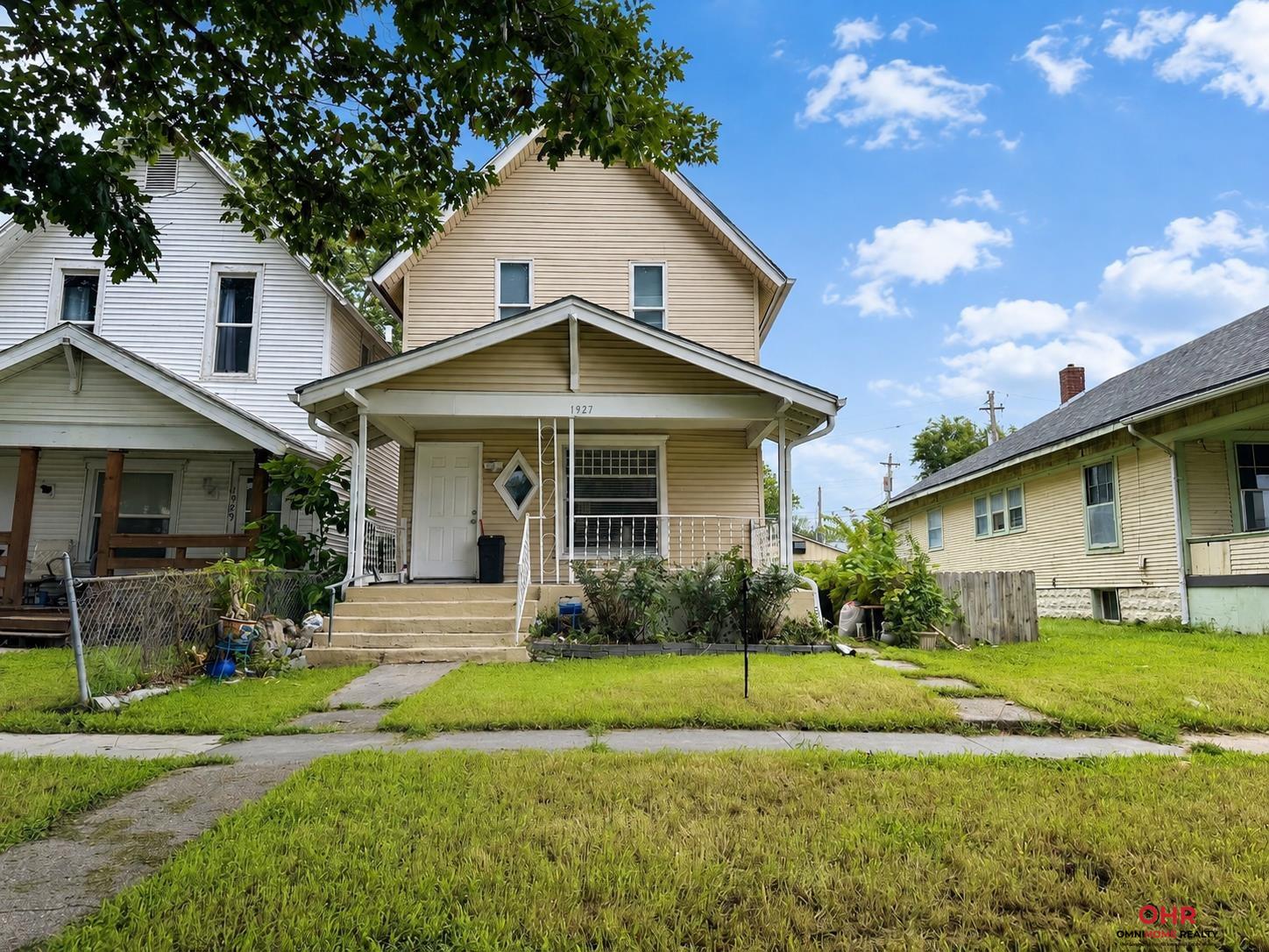 Photo of 1927 J Street Lincoln NE 68510