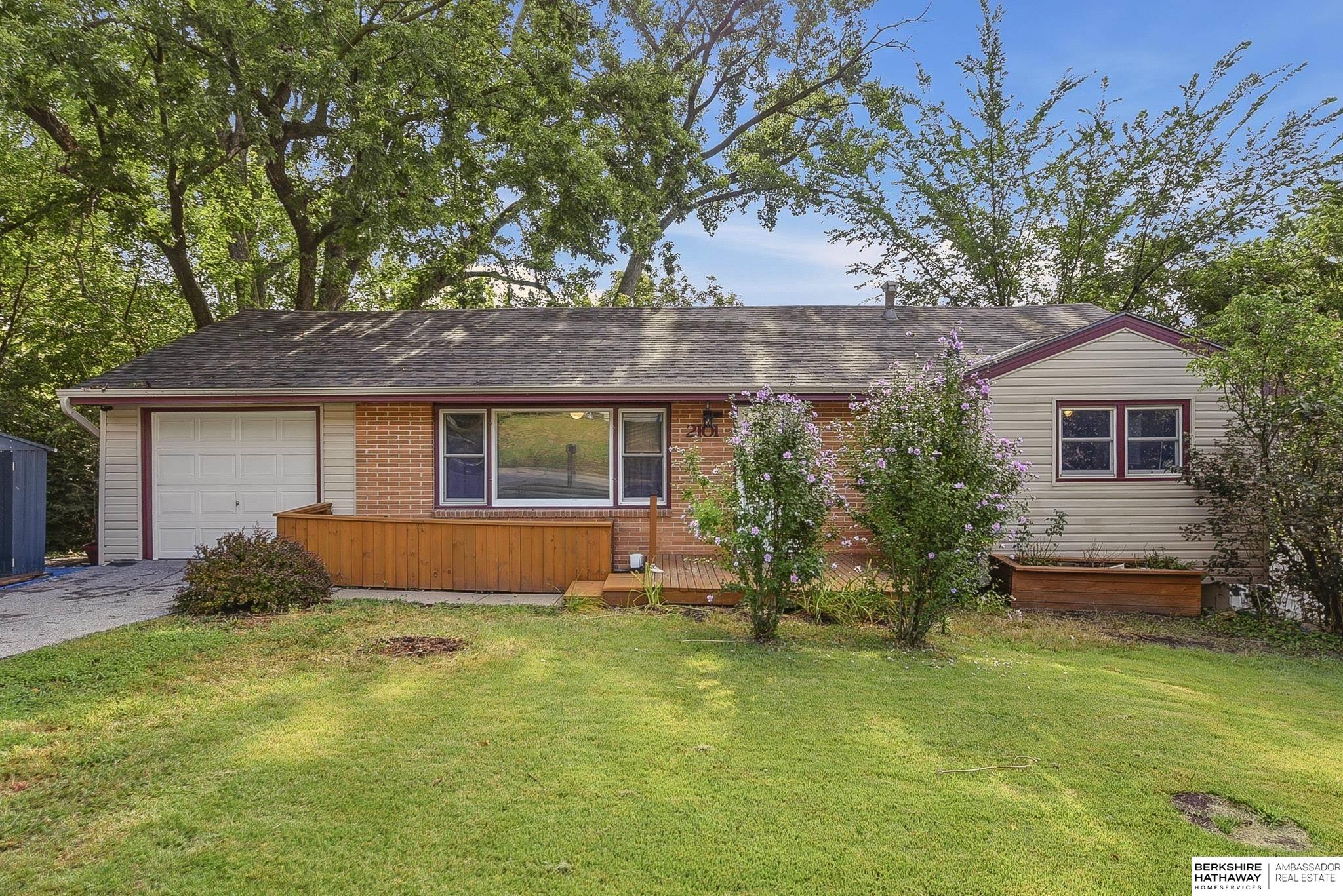Photo of 2101 Van Buren Street Bellevue NE 68005