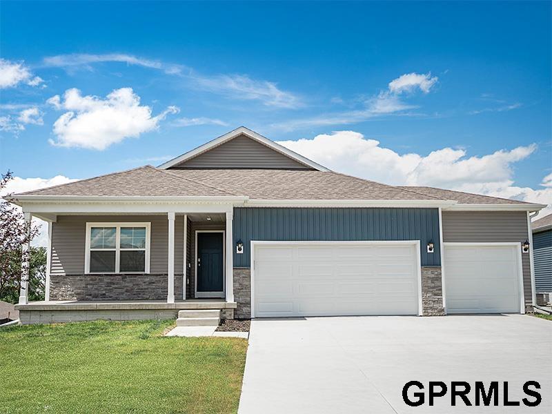 10614 Bearcreek Drive, Papillion, Nebraska image 1