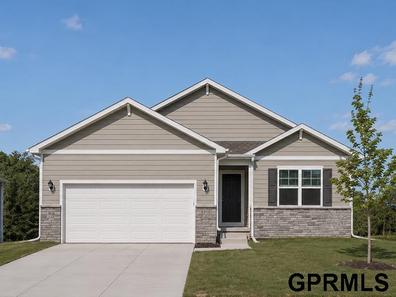 18402 Aurora Street, Omaha, Nebraska image 1