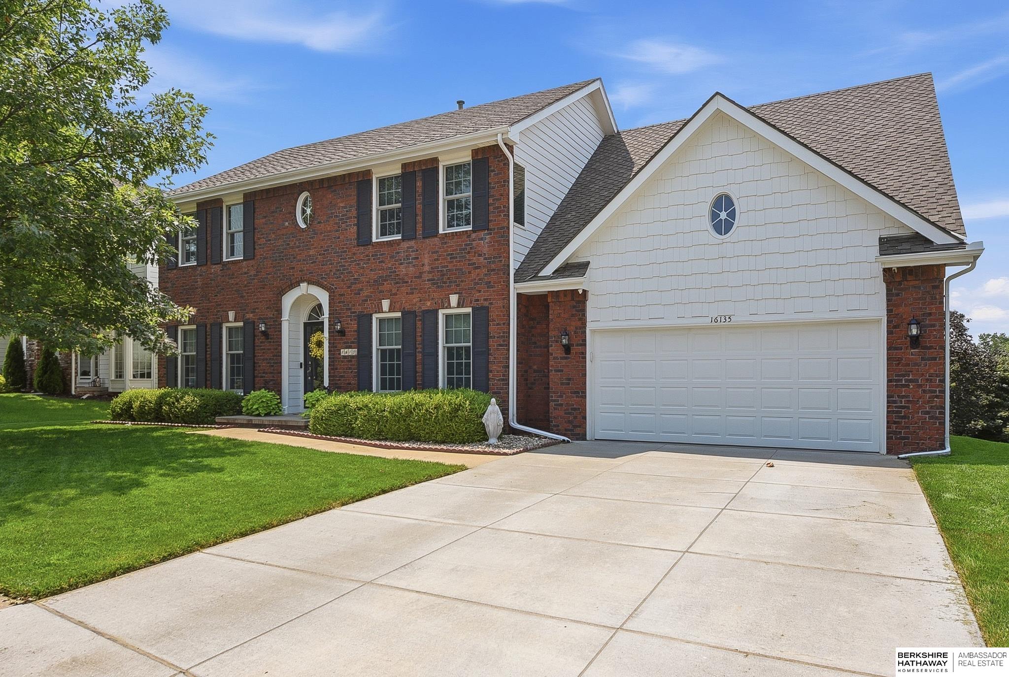 16135 Dewey Avenue, Omaha, Nebraska image 1