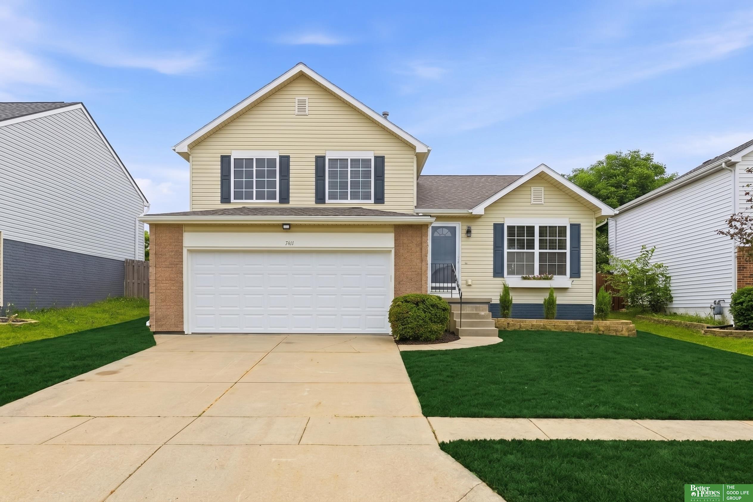 Photo of 7411 N 108 Avenue Omaha NE 68142