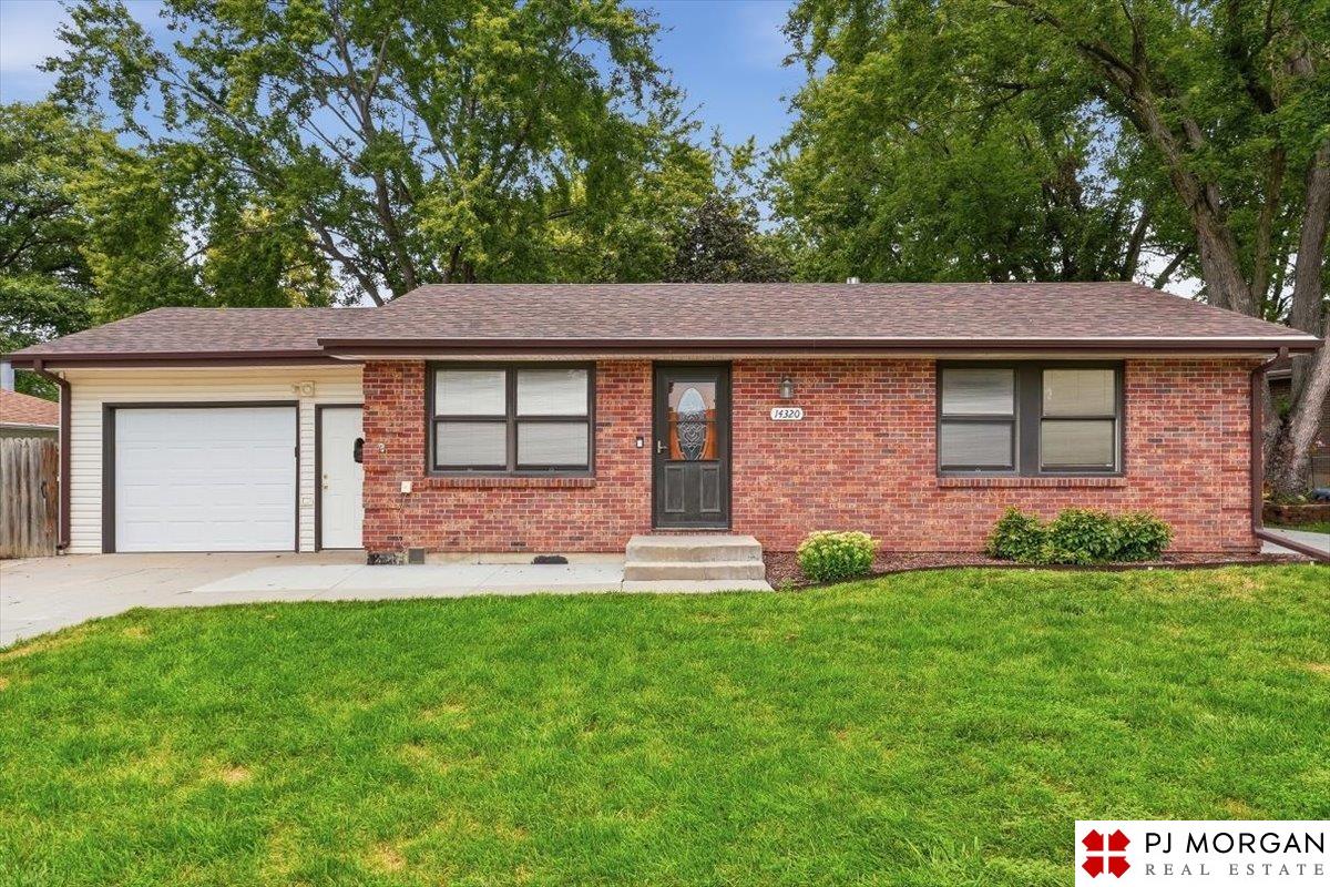 Photo of 14320 Bradford Circle Waverly NE 68462