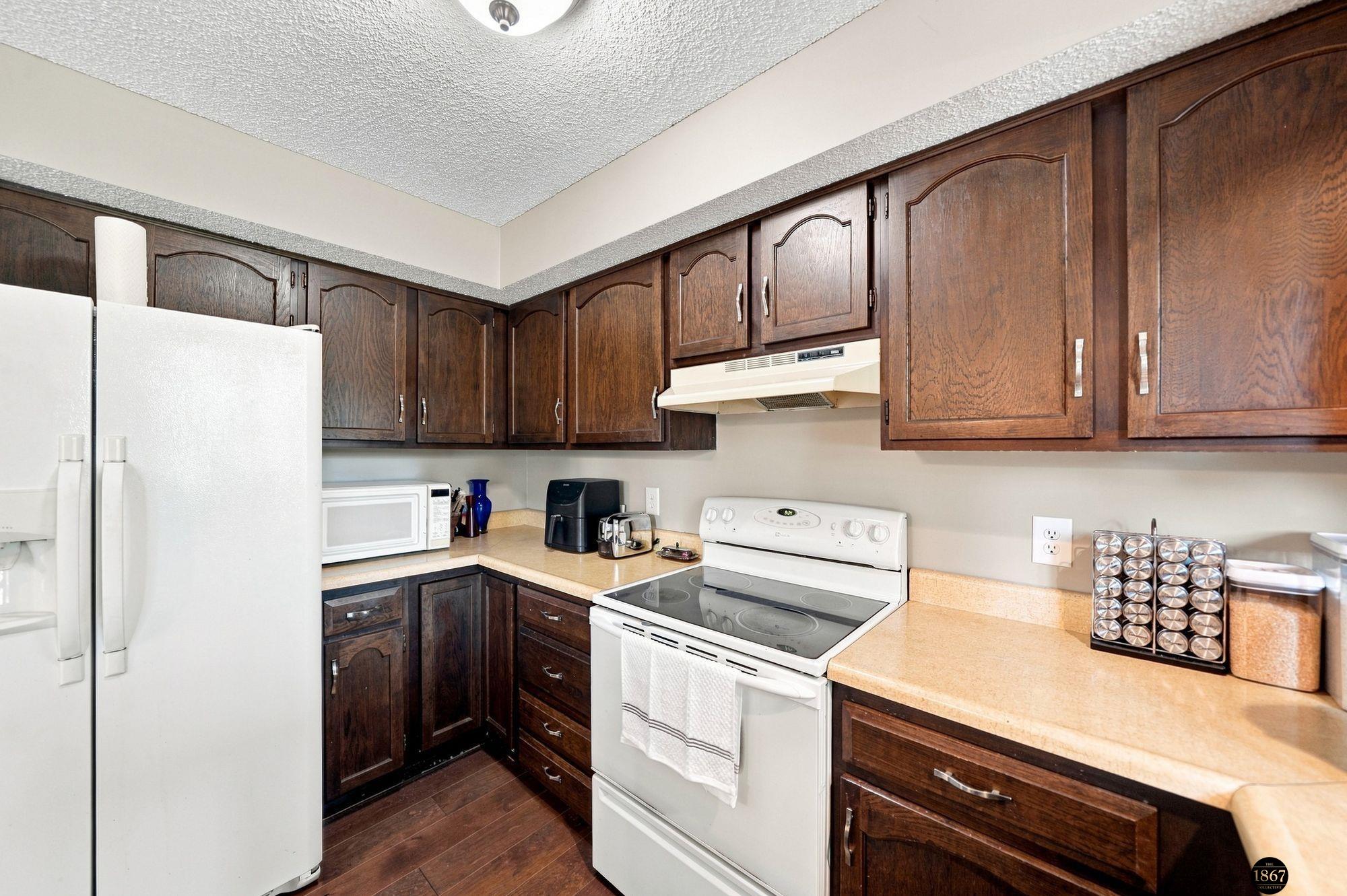 5101 Rosebriar