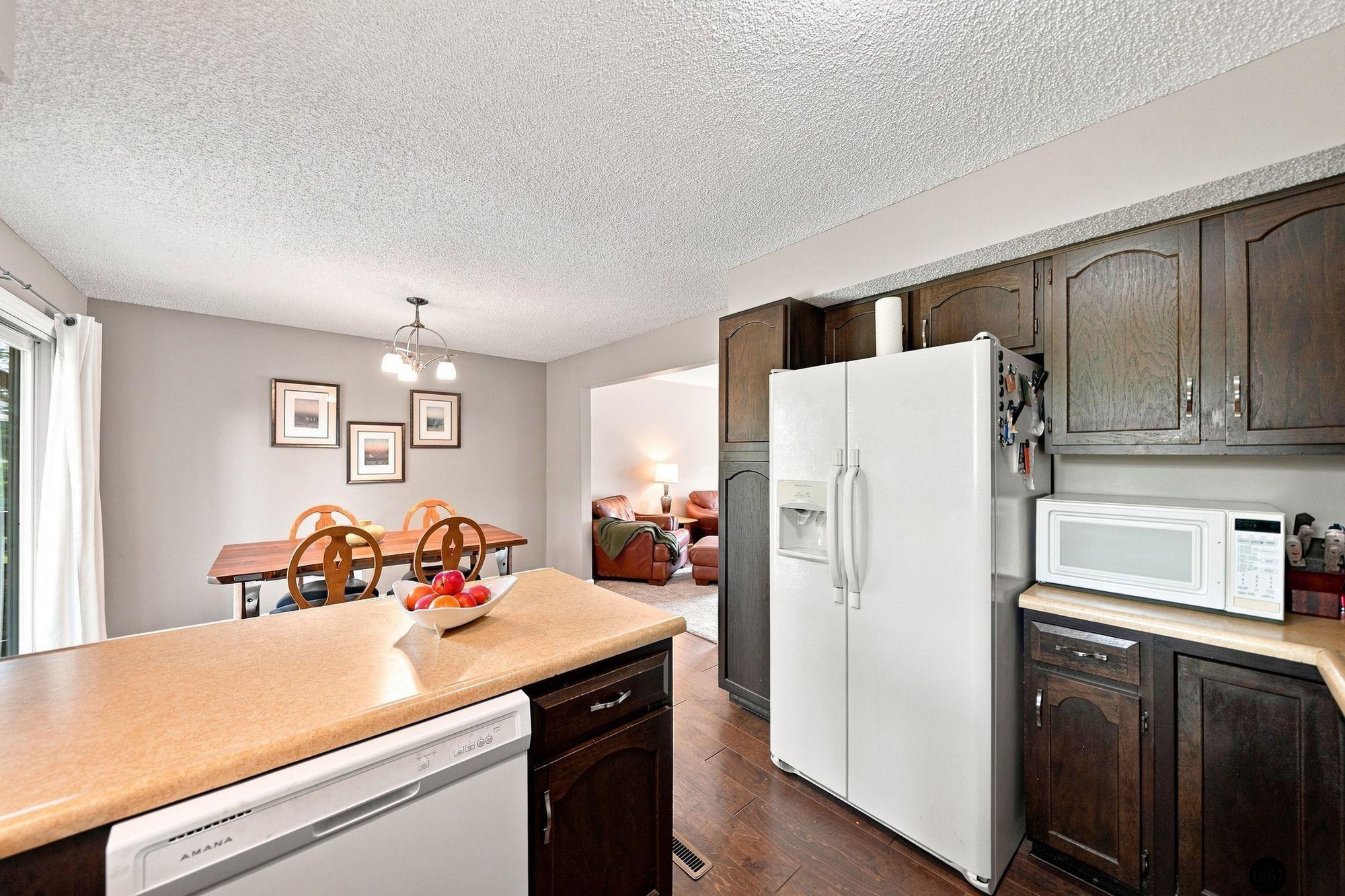 5101 Rosebriar