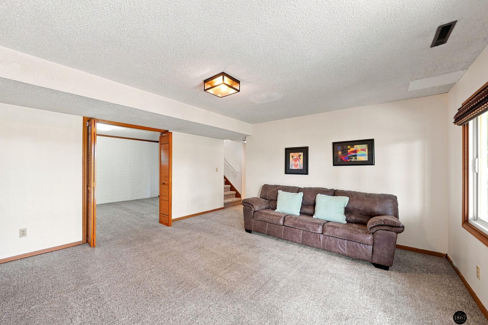 5101 Rosebriar