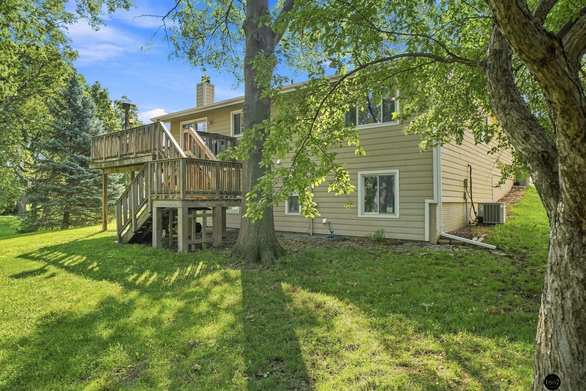 5101 Rosebriar
