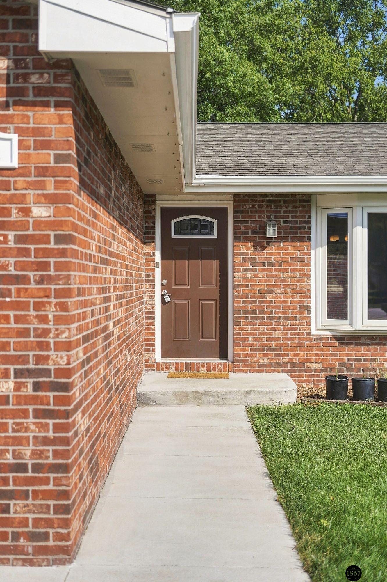 5101 Rosebriar