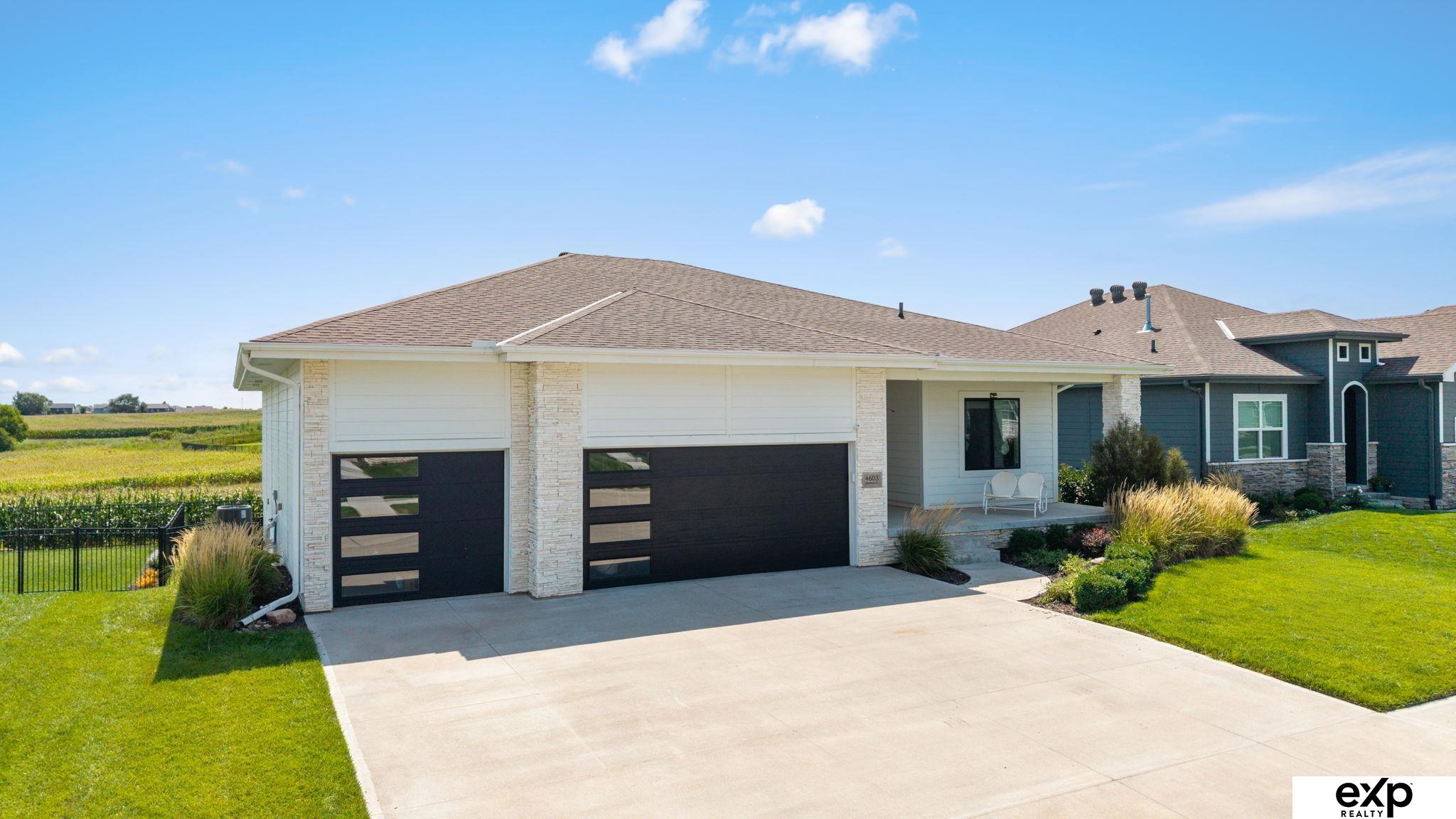 Photo of 4603 Lawnwood Drive Papillion NE 68133