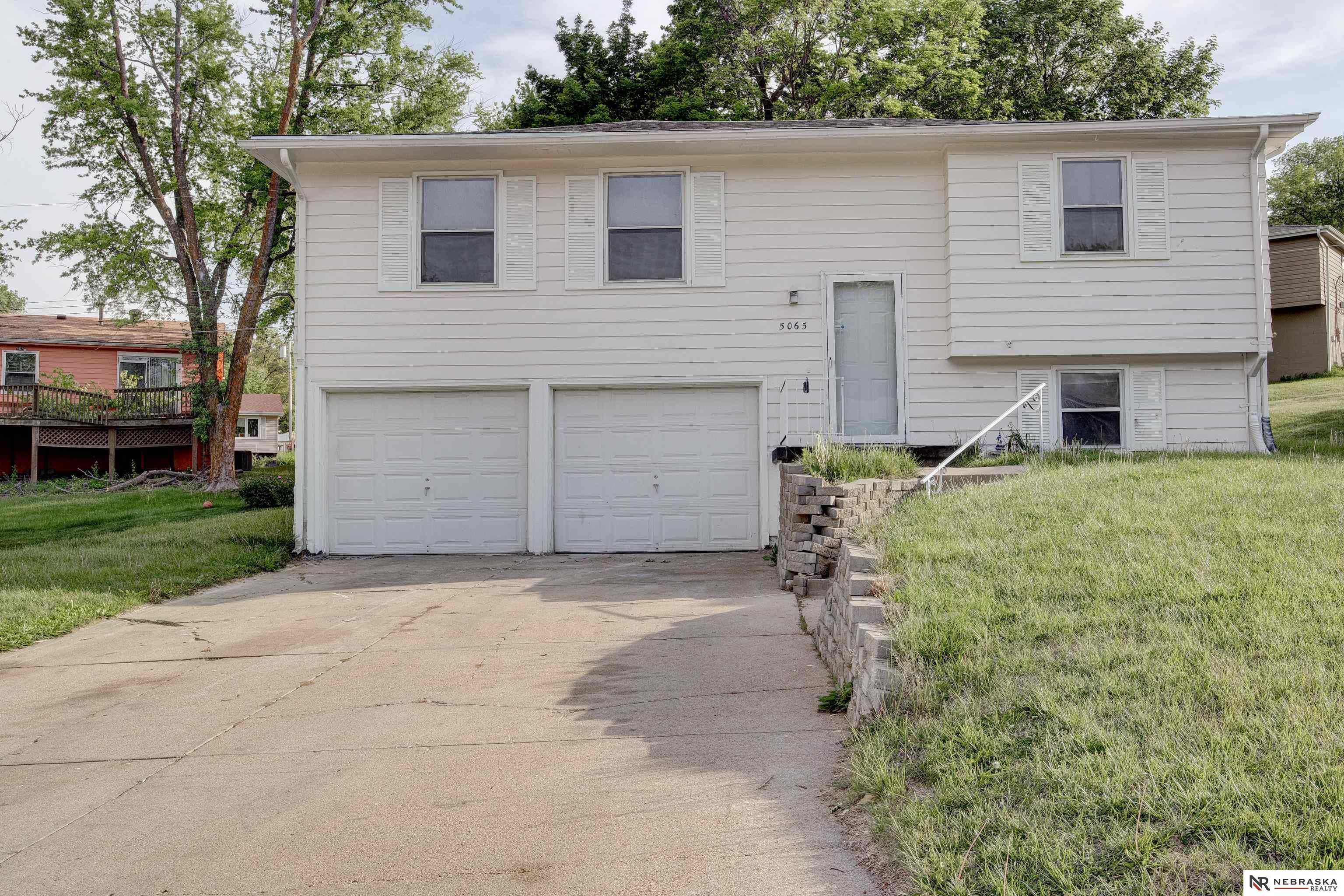 Photo of 5065 Arcadia Avenue Omaha NE 68104