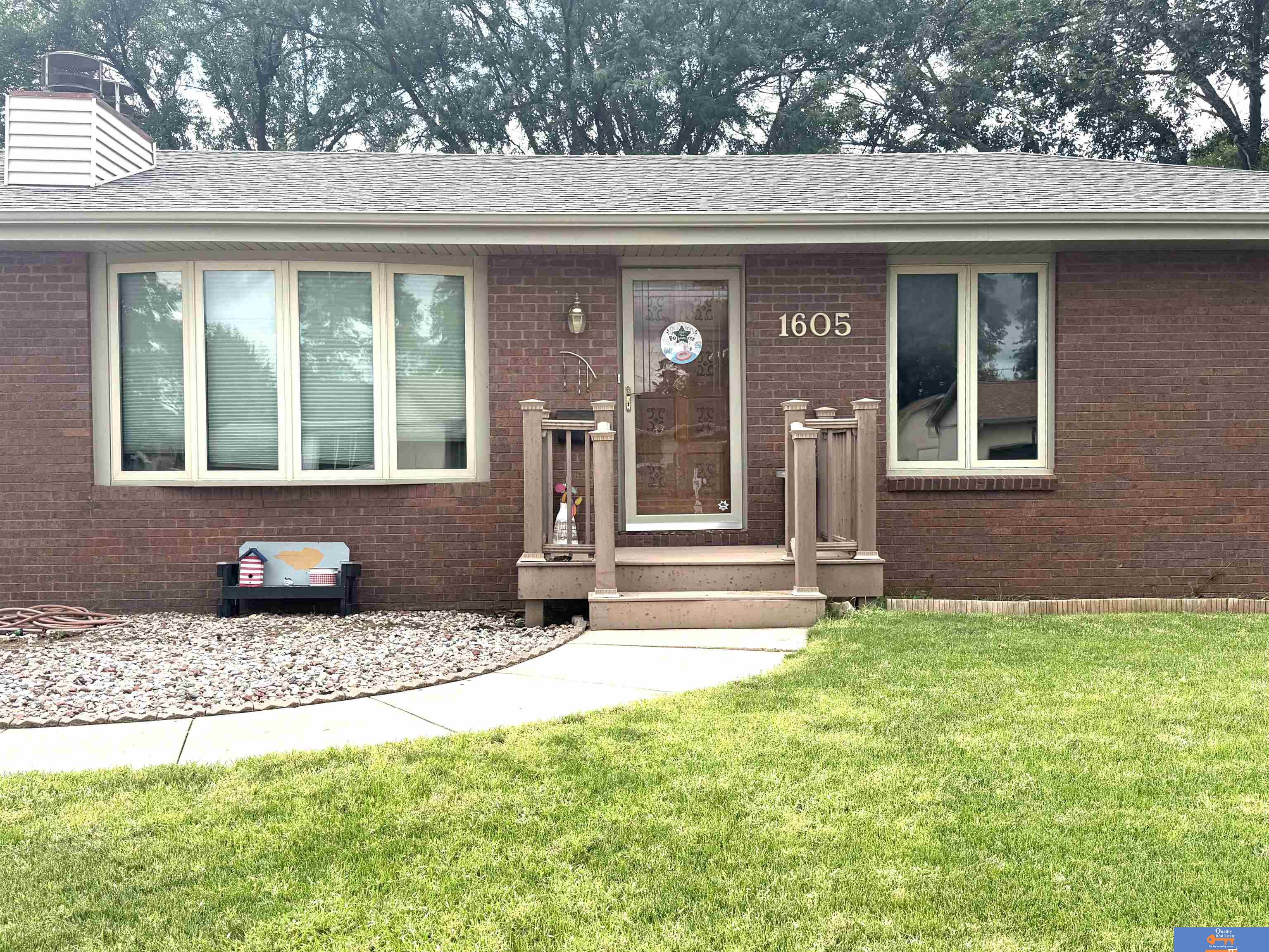 Photo of 1605 Pleasant View Beatrice NE 68310