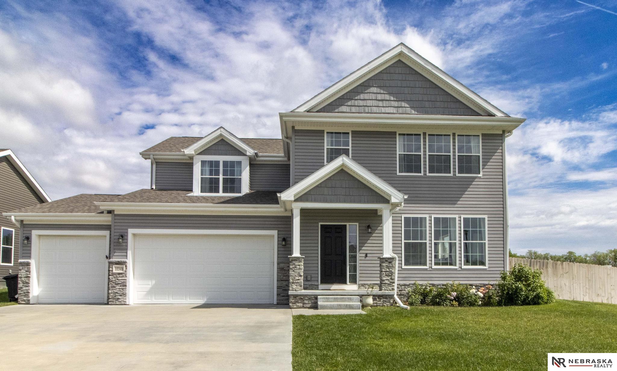 10348 White Pine Road, Lincoln
