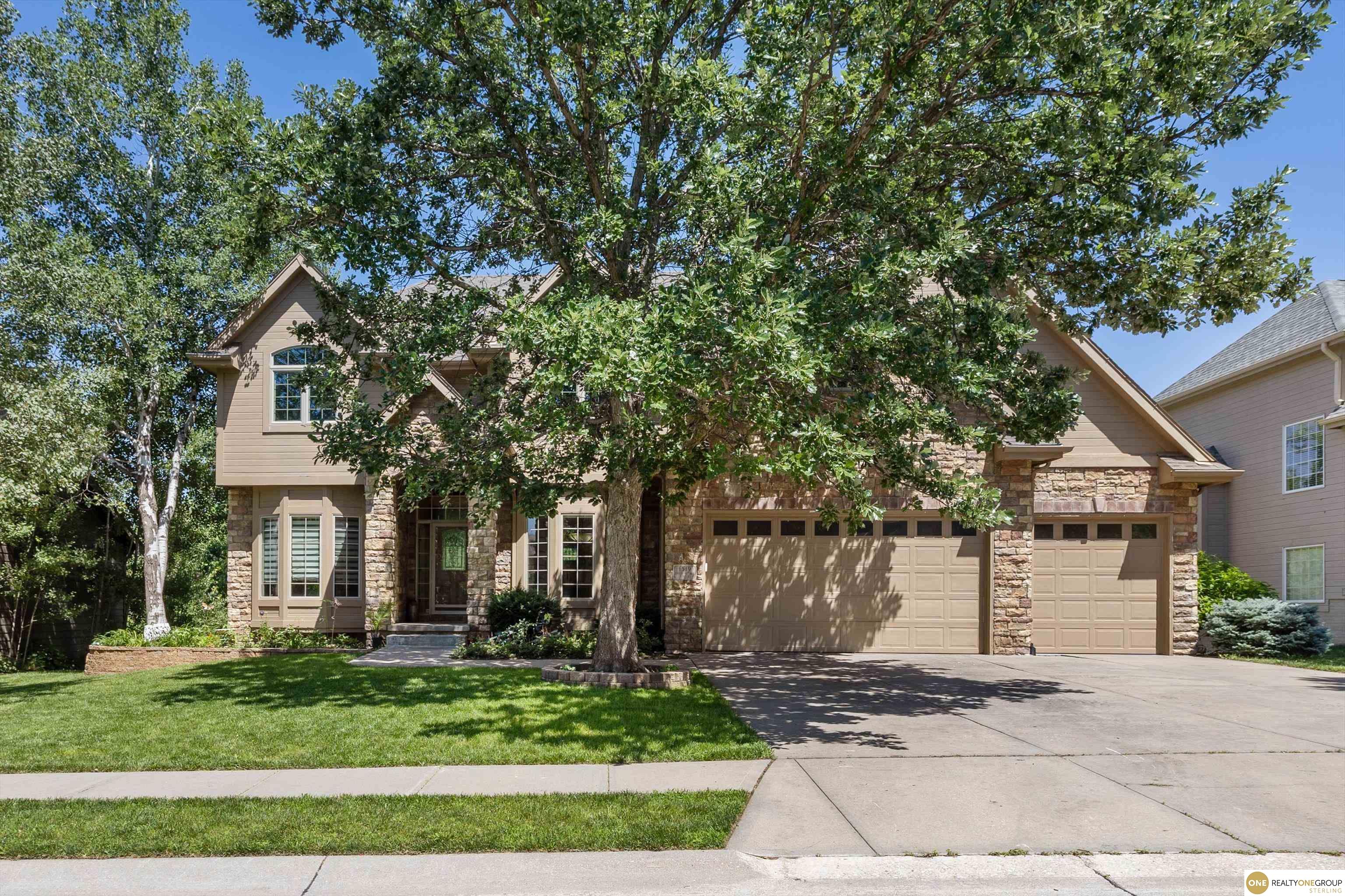 Photo of 1519 S 192nd Avenue Circle Omaha NE 68130