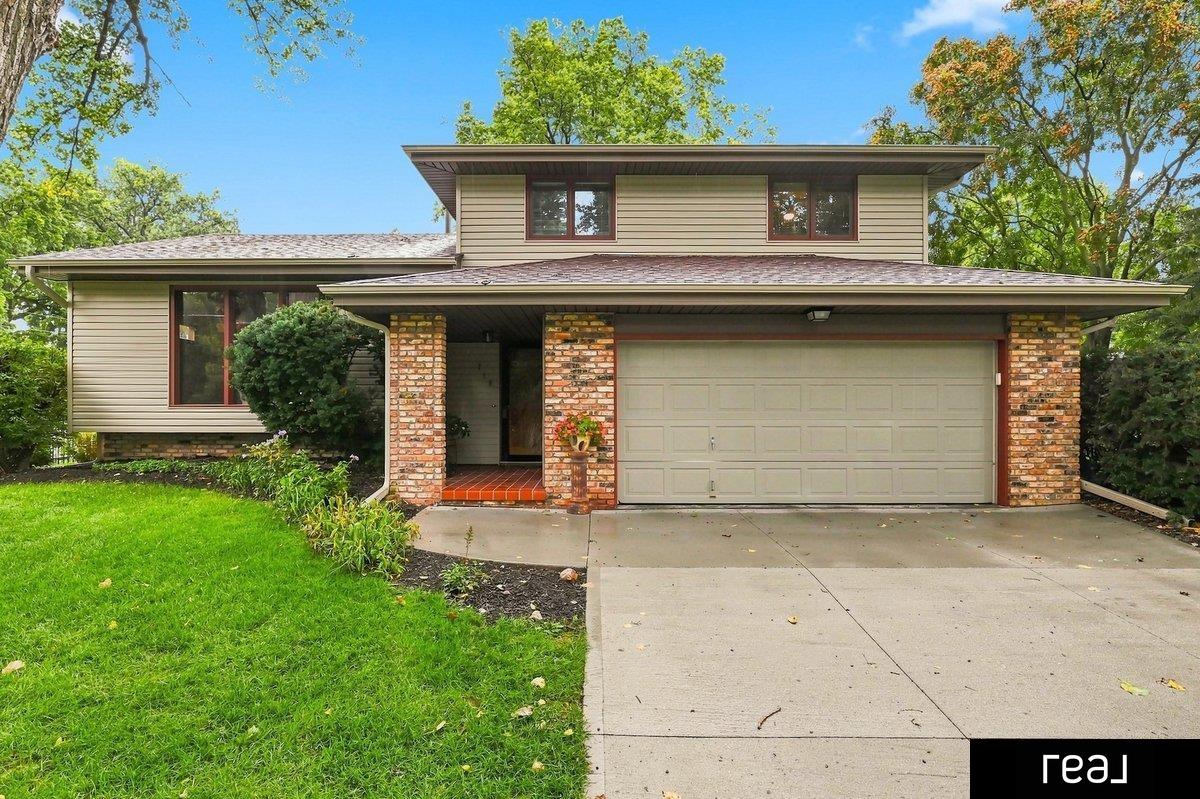 716 S 217th Street, Elkhorn, Nebraska image 1