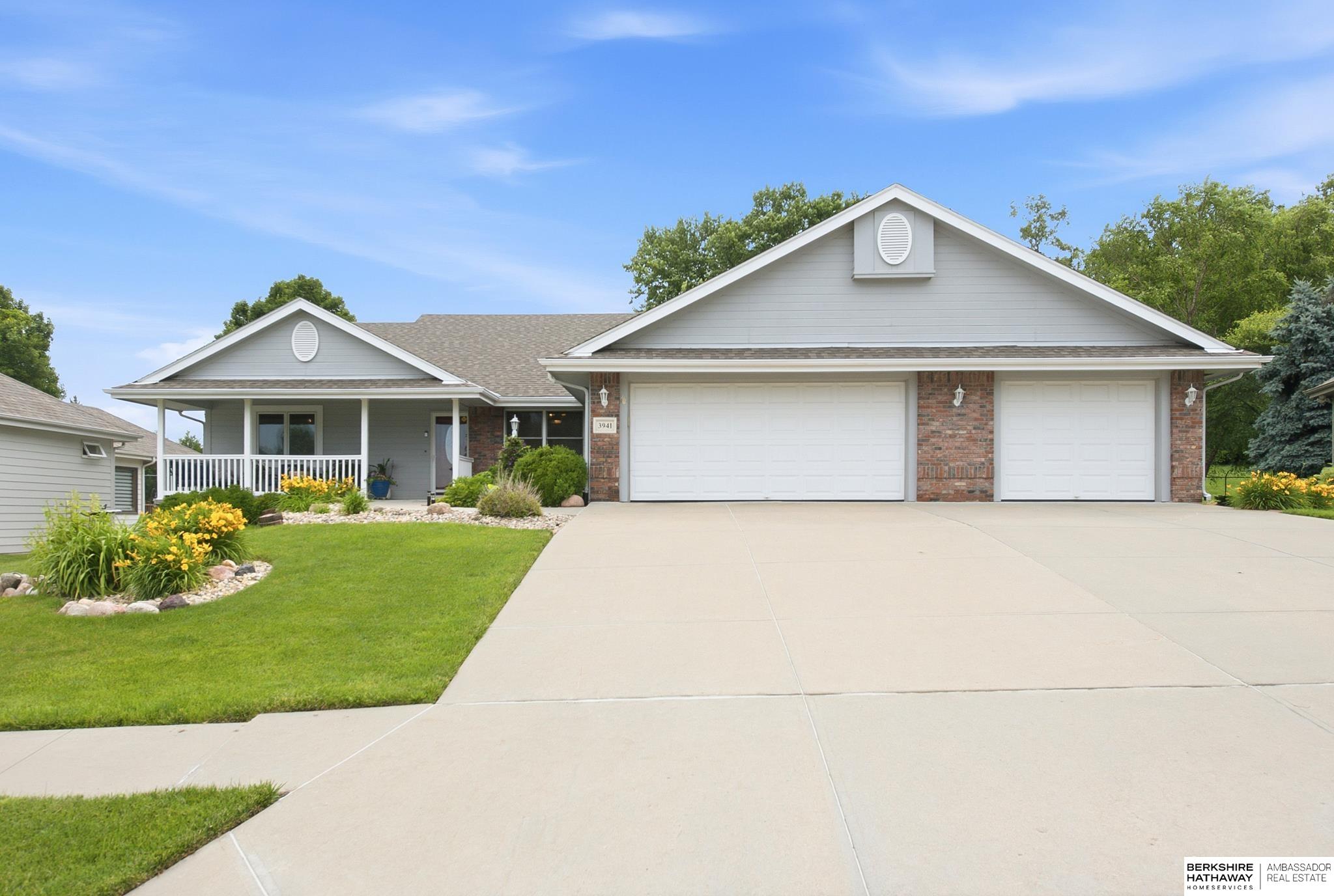 3941 S 183rd Avenue, Omaha, Nebraska image 1