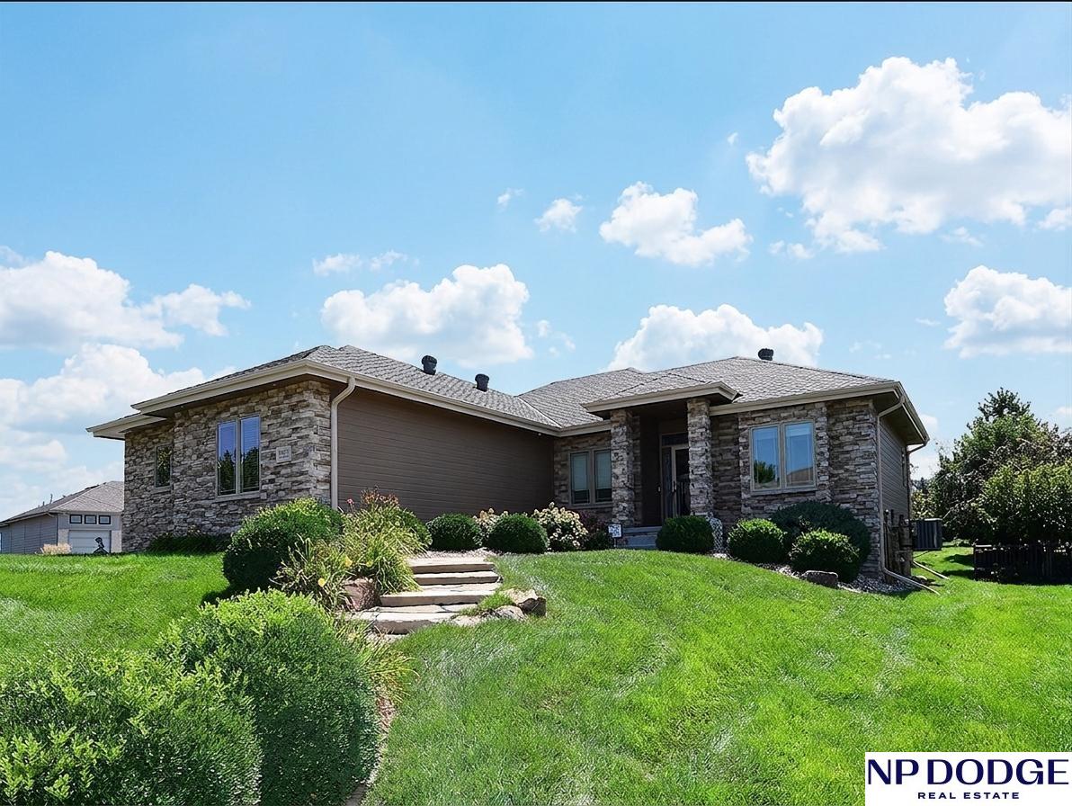Photo of 19001 Cuming Circle Omaha NE 68022
